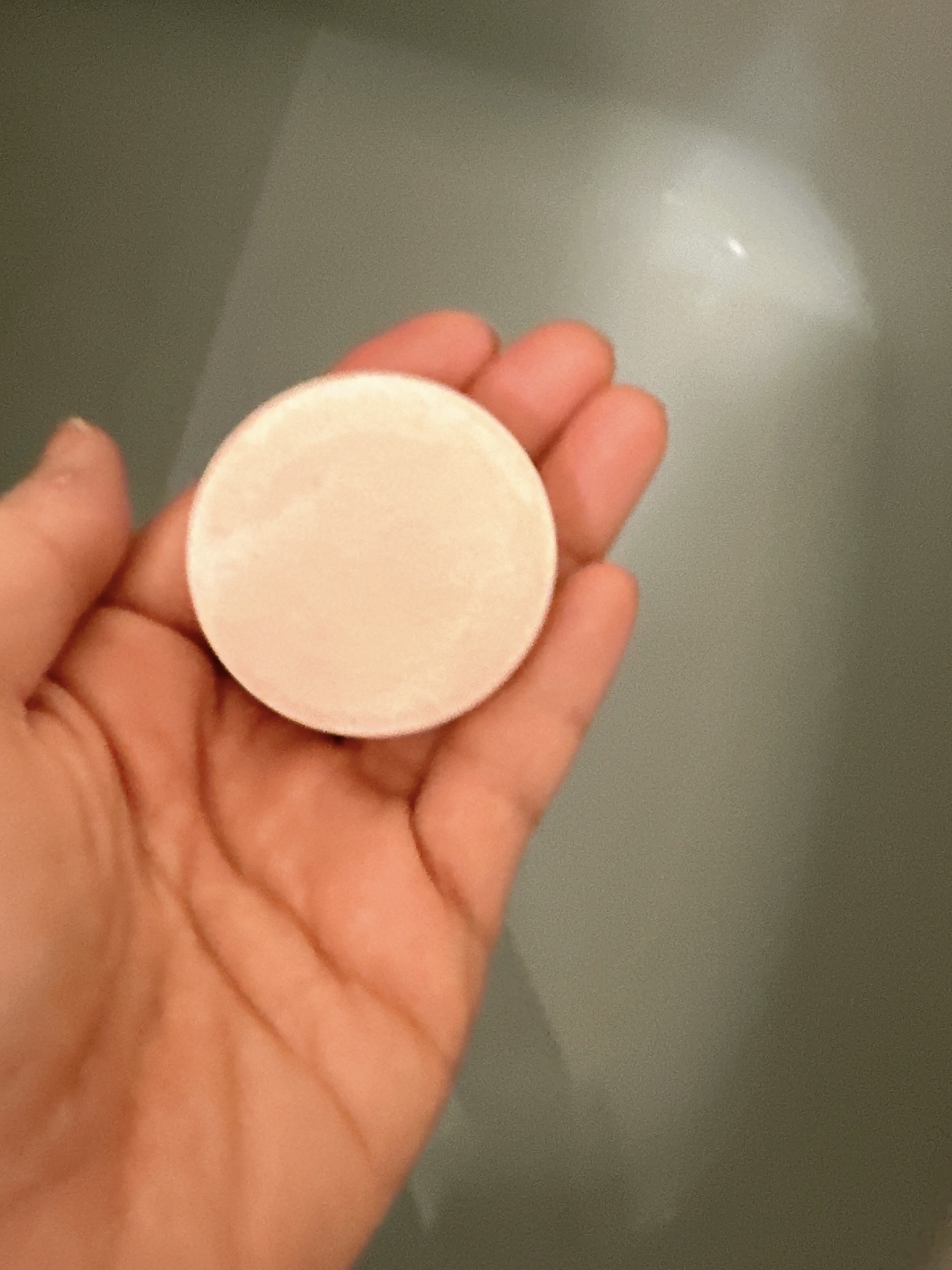 アンドハニー　サクラ　ビューティー　スパ　バスタブレット　6錠⼊り/&honey/炭酸系入浴剤を使ったクチコミ（2枚目）