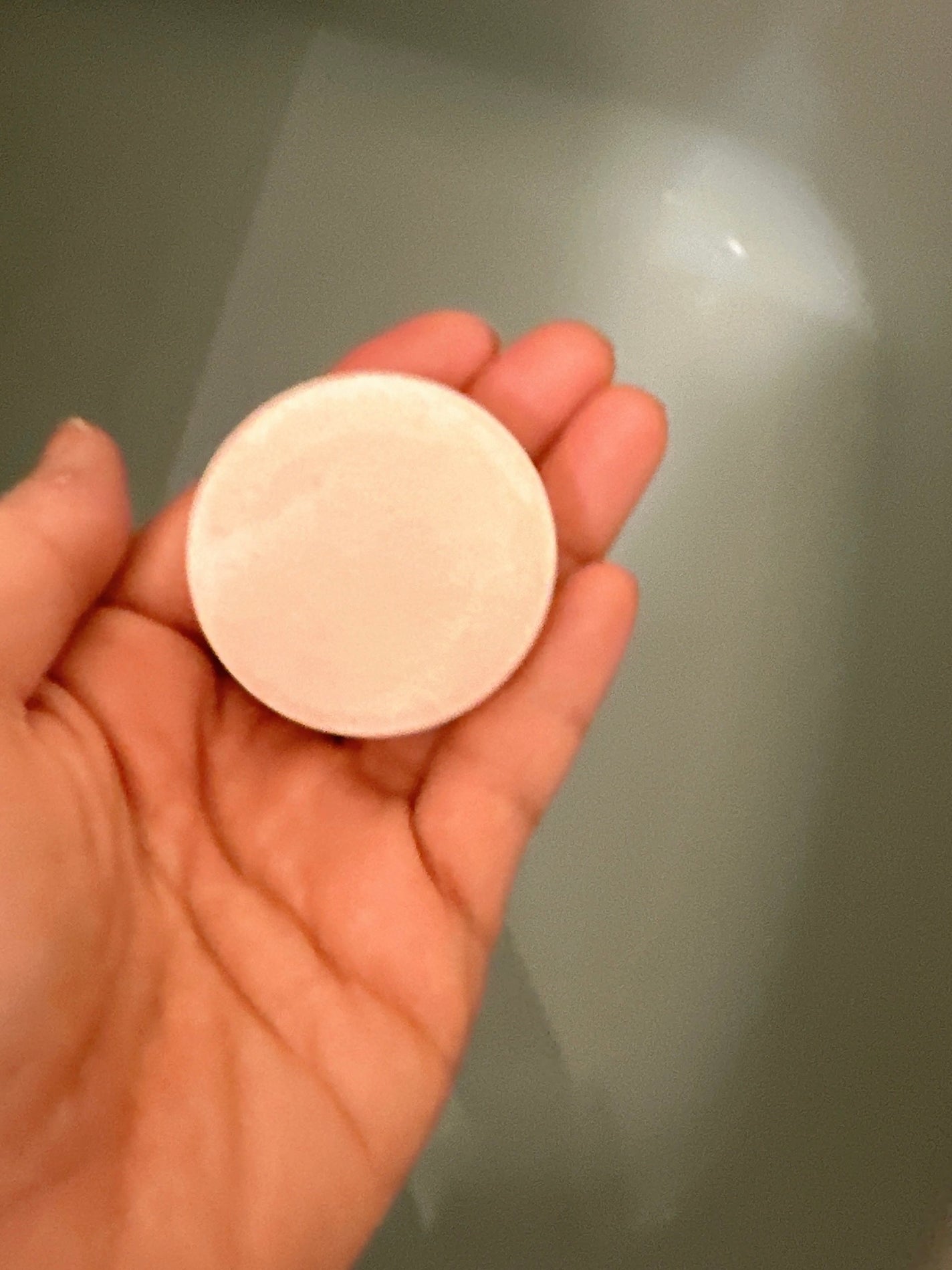 アンドハニー サクラ ビューティー スパ バスタブレット 6錠⼊り/&honey/炭酸系入浴剤を使ったクチコミ(2枚目)