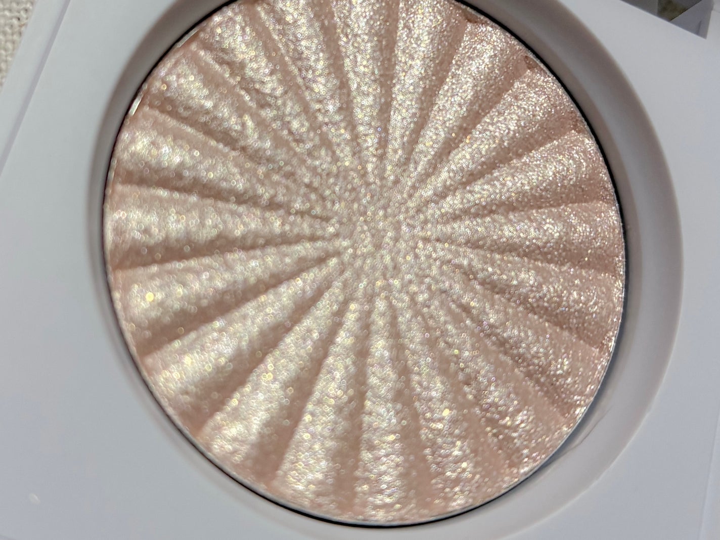 MINI HIGHLIGHTER/Ofra Cosmetics/パウダーハイライトを使ったクチコミ(3枚目)