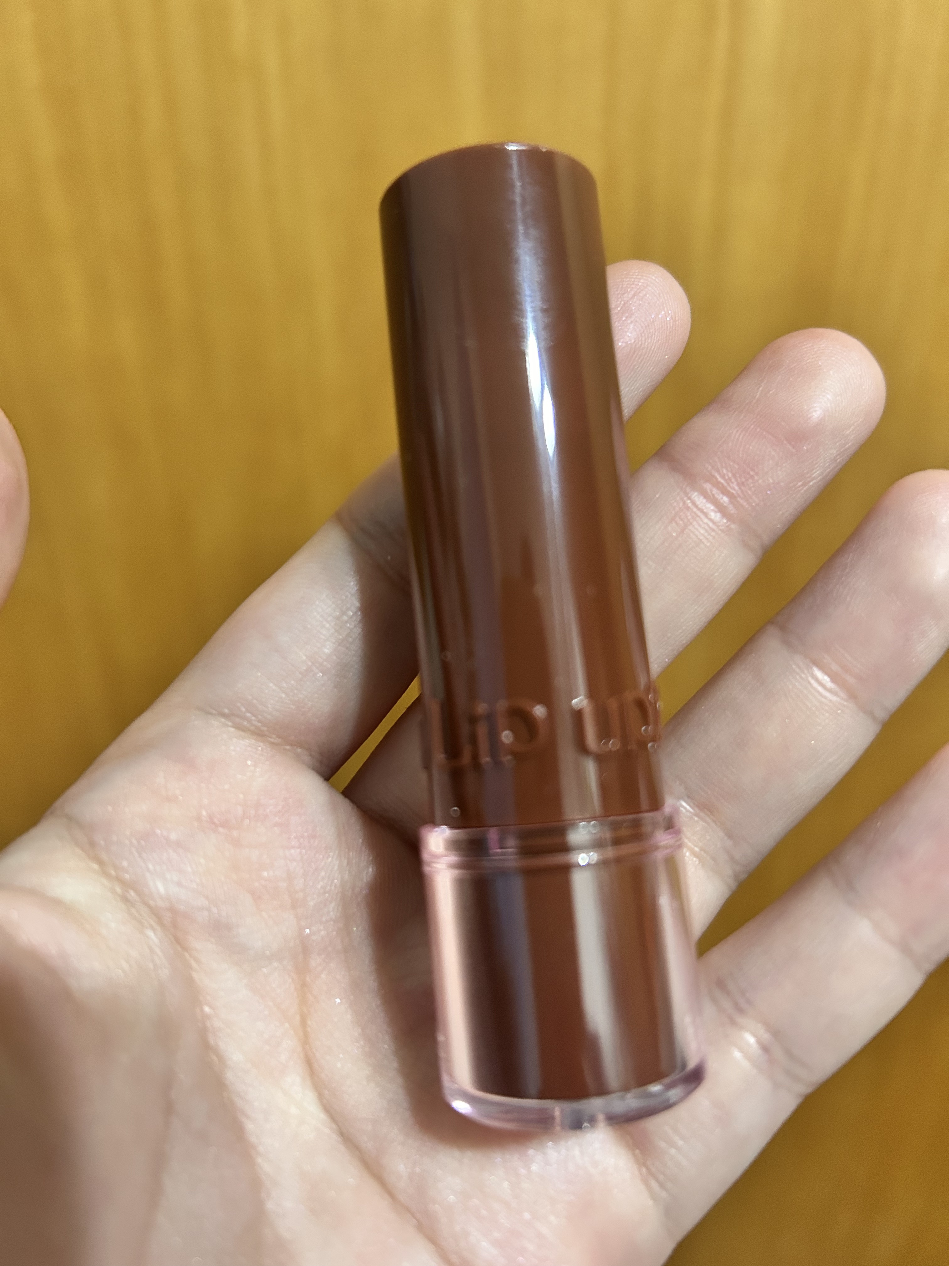 ハグマイリップ　カラーロックプランピーバーム/up2me/口紅を使ったクチコミ（2枚目）