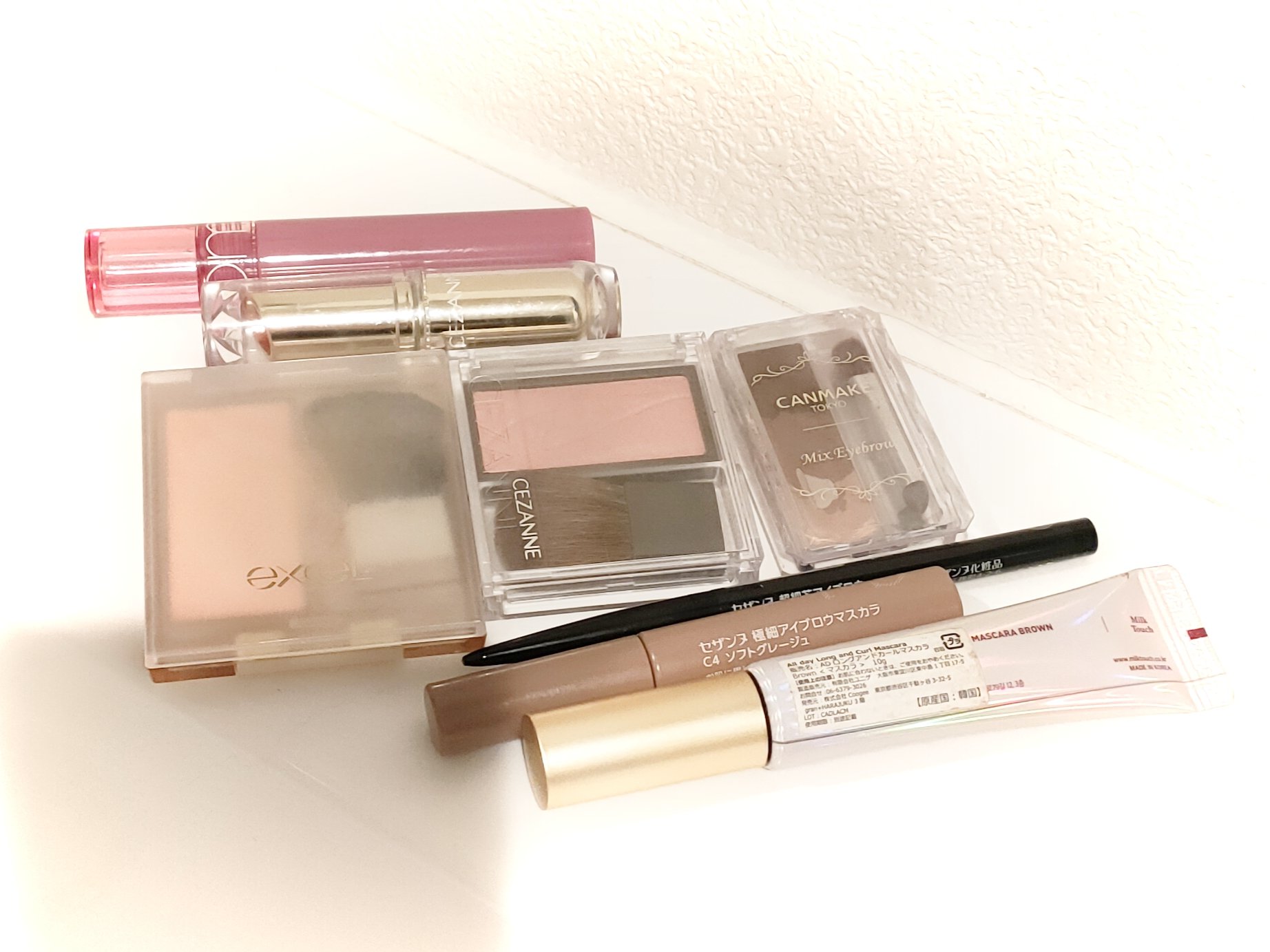 ドレープド シマーグロウ/excel/パウダーハイライトを使ったクチコミ（1枚目）