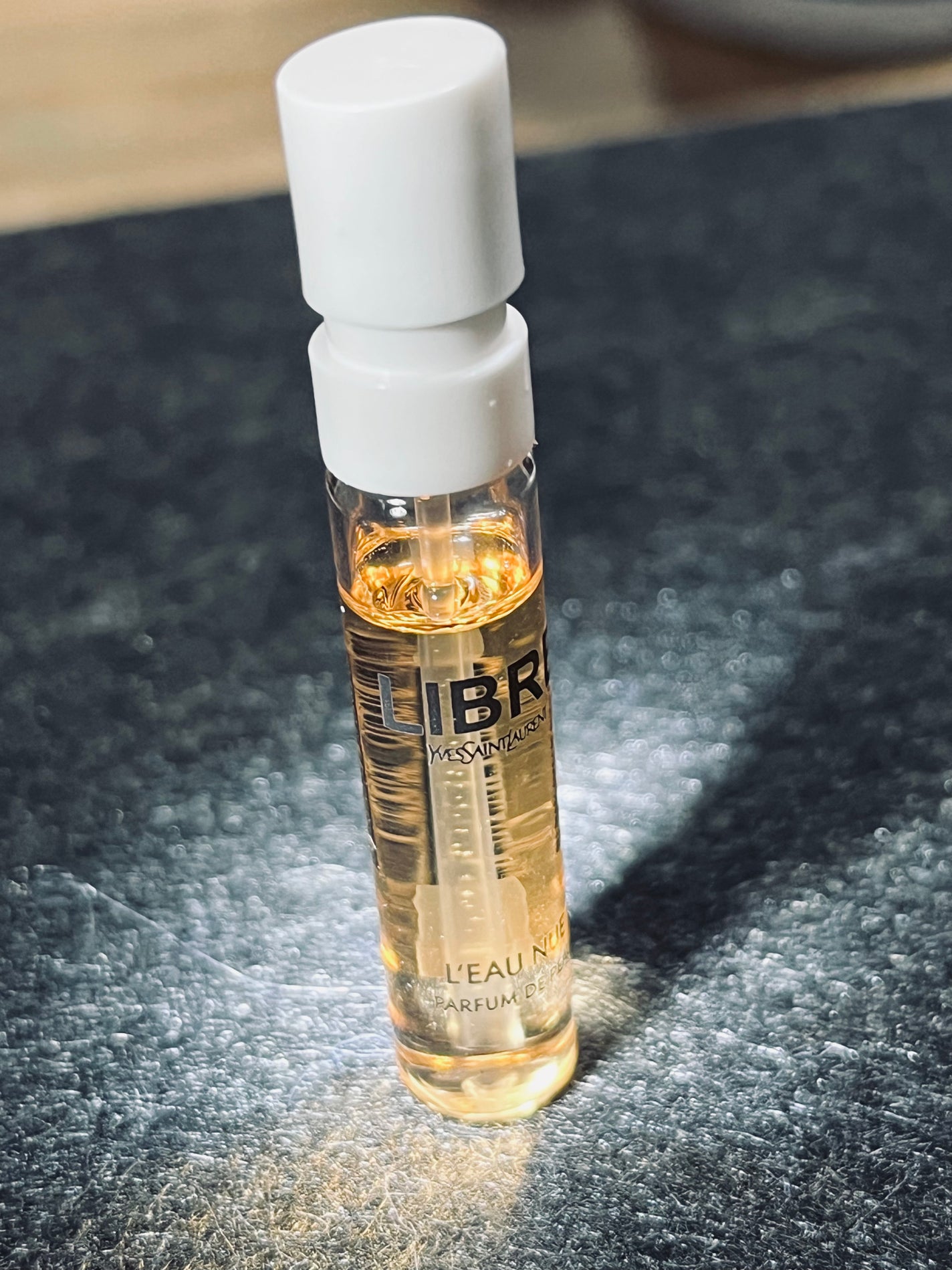 リブレ ロー ニュ/YVES SAINT LAURENT BEAUTE/香水(レディース)を使ったクチコミ(2枚目)