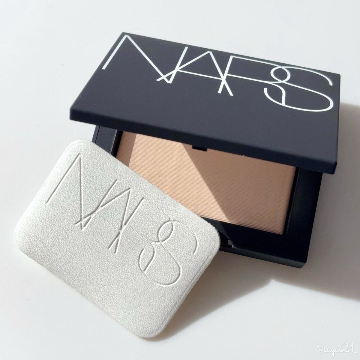 ライトリフレクティングセッティングパウダー　プレスト　N/NARS/プレストパウダーを使ったクチコミ（1枚目）