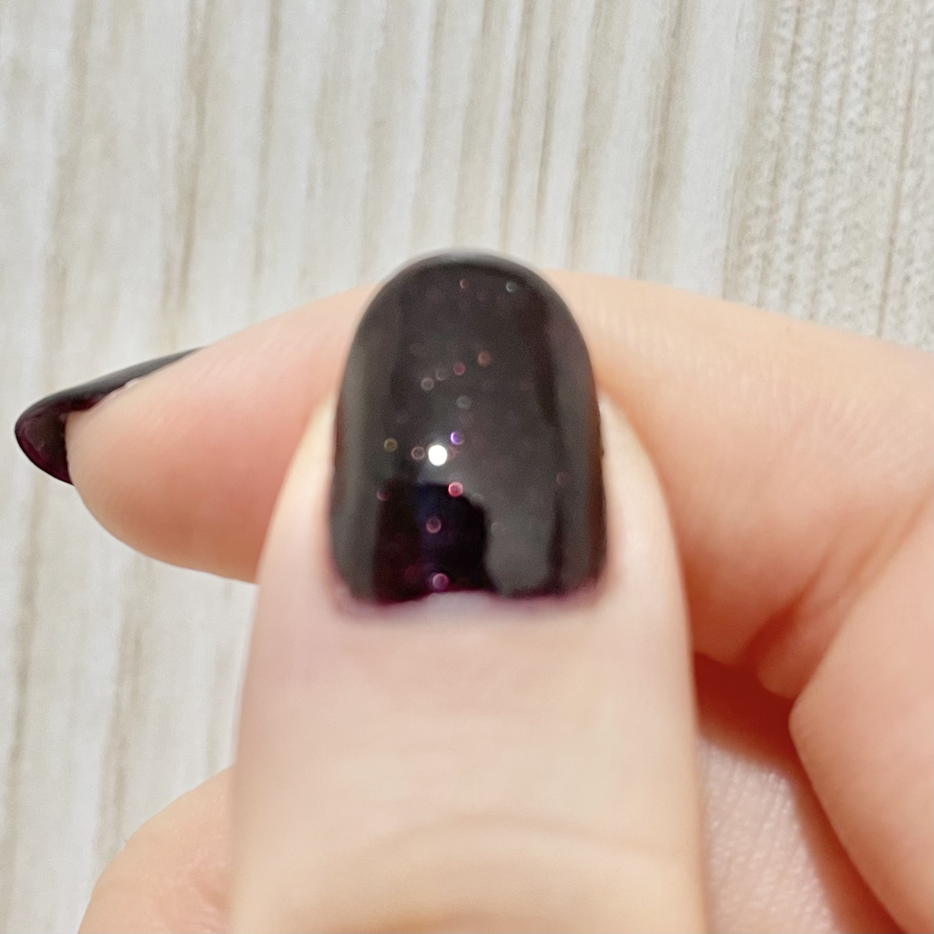 カラフルネイルズ N62 ディープアメジスト/キャンメイク/マニキュアを使ったクチコミ（2枚目）