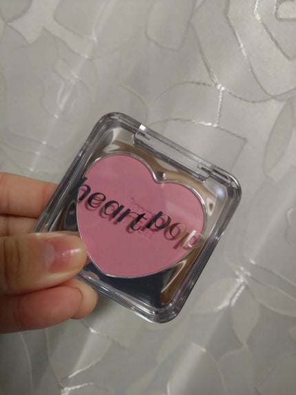 ハートポップブラッシャーN/ETUDE/パウダーチークを使ったクチコミ(2枚目)