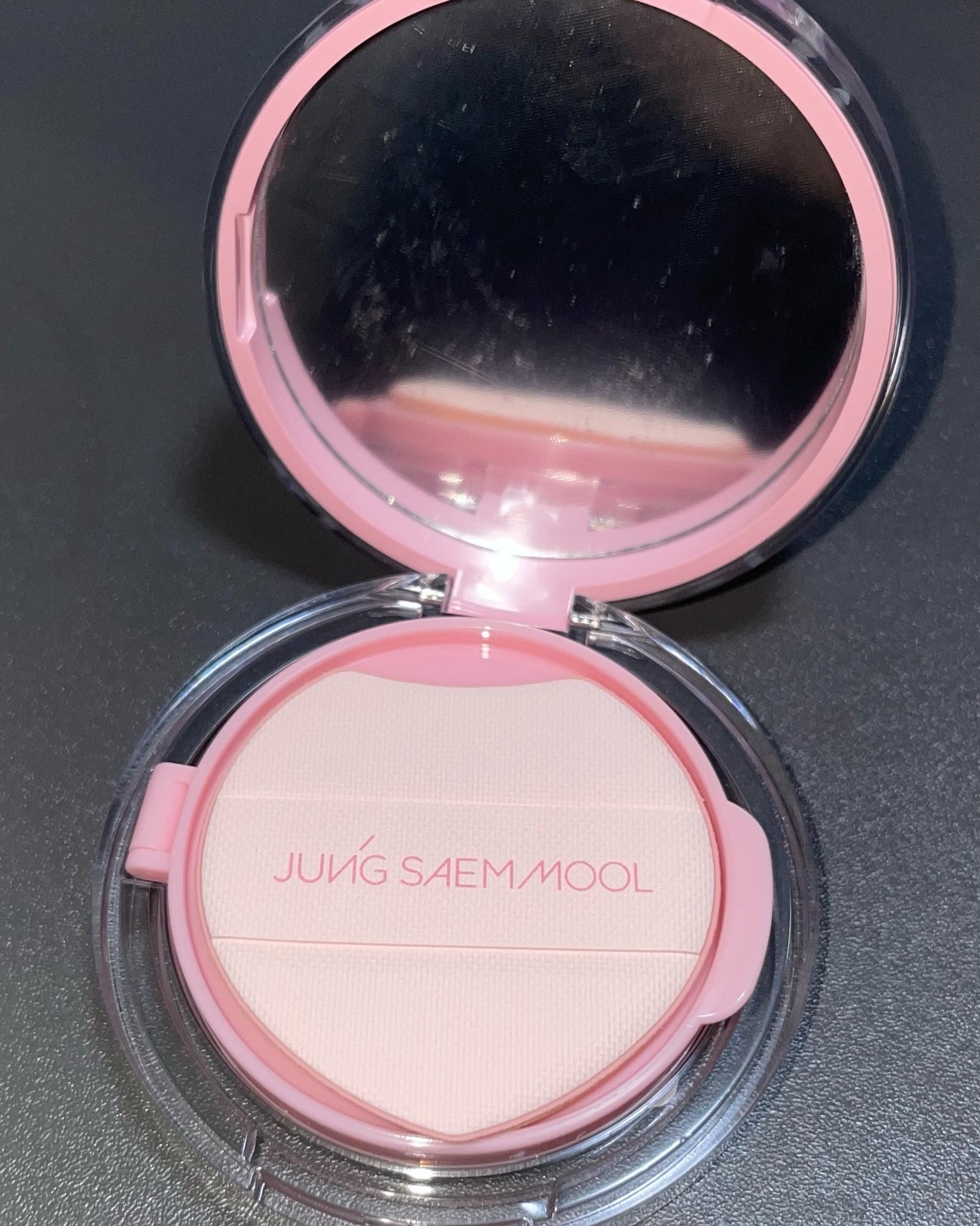 エッセンシャル スキン ヌーダー クッション/JUNG SAEM MOOL/クッションファンデーションを使ったクチコミ(6枚目)