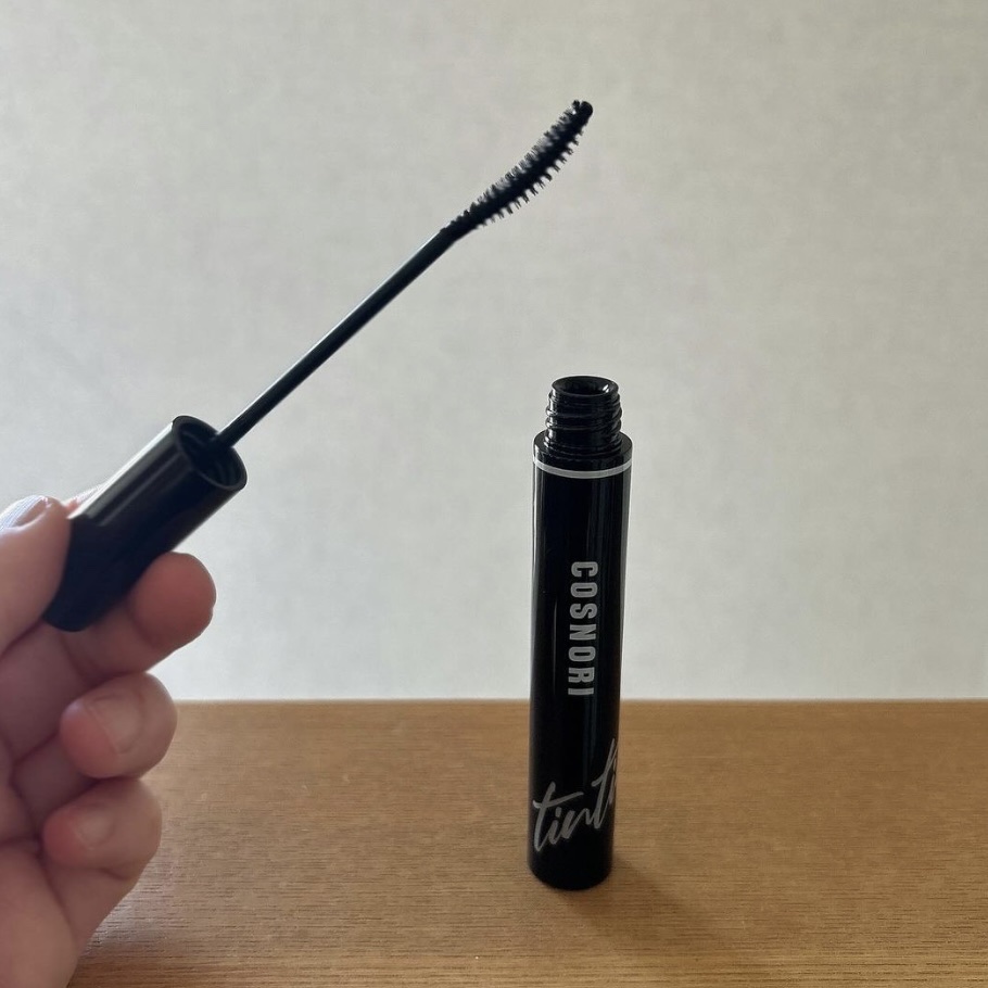 コスノリ アイラッシュティンティングセラム/COSNORI/まつげ美容液を使ったクチコミ（2枚目）