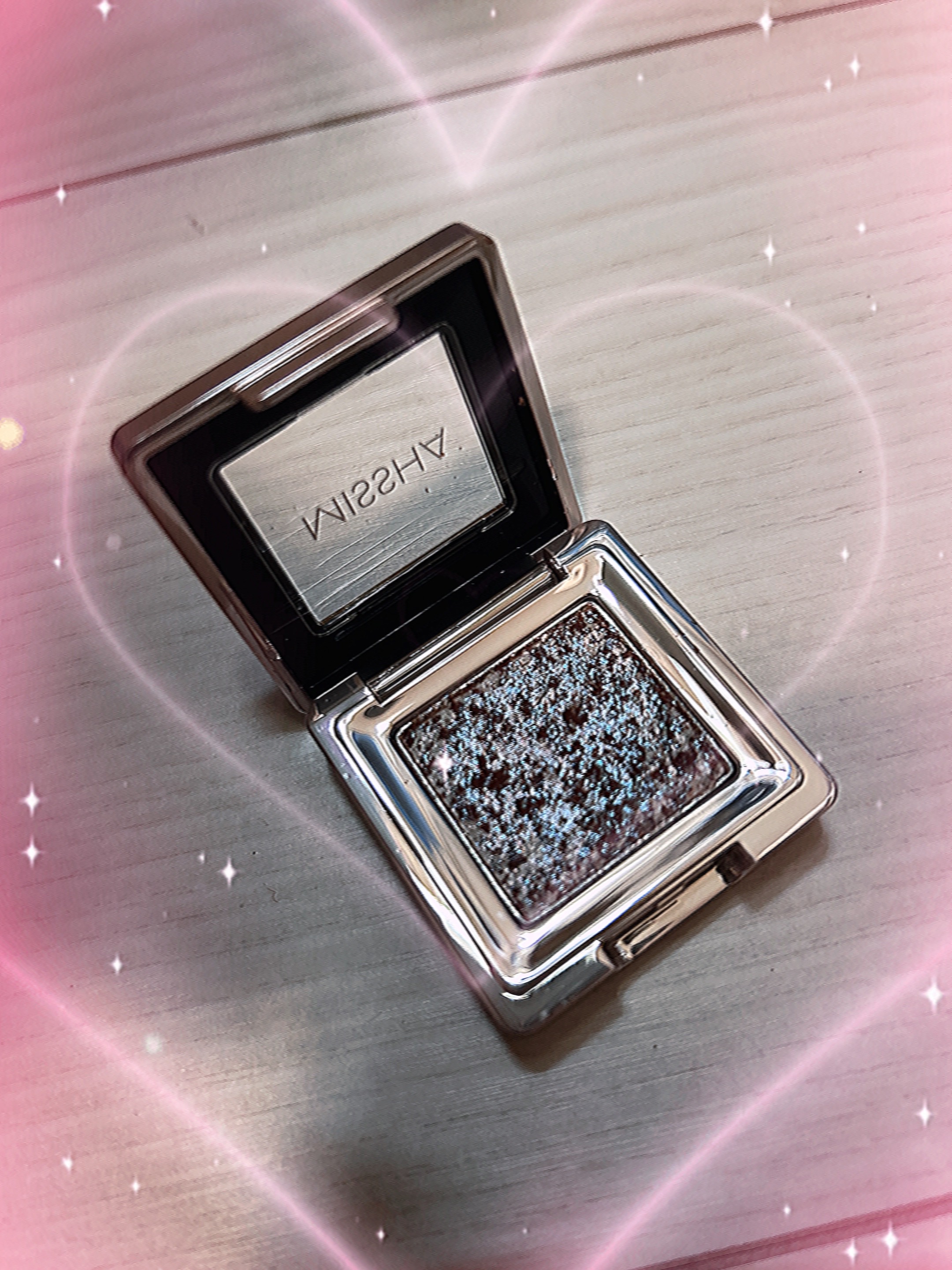 グリッタープリズム シャドウ/MISSHA/グリッターを使ったクチコミ（1枚目）