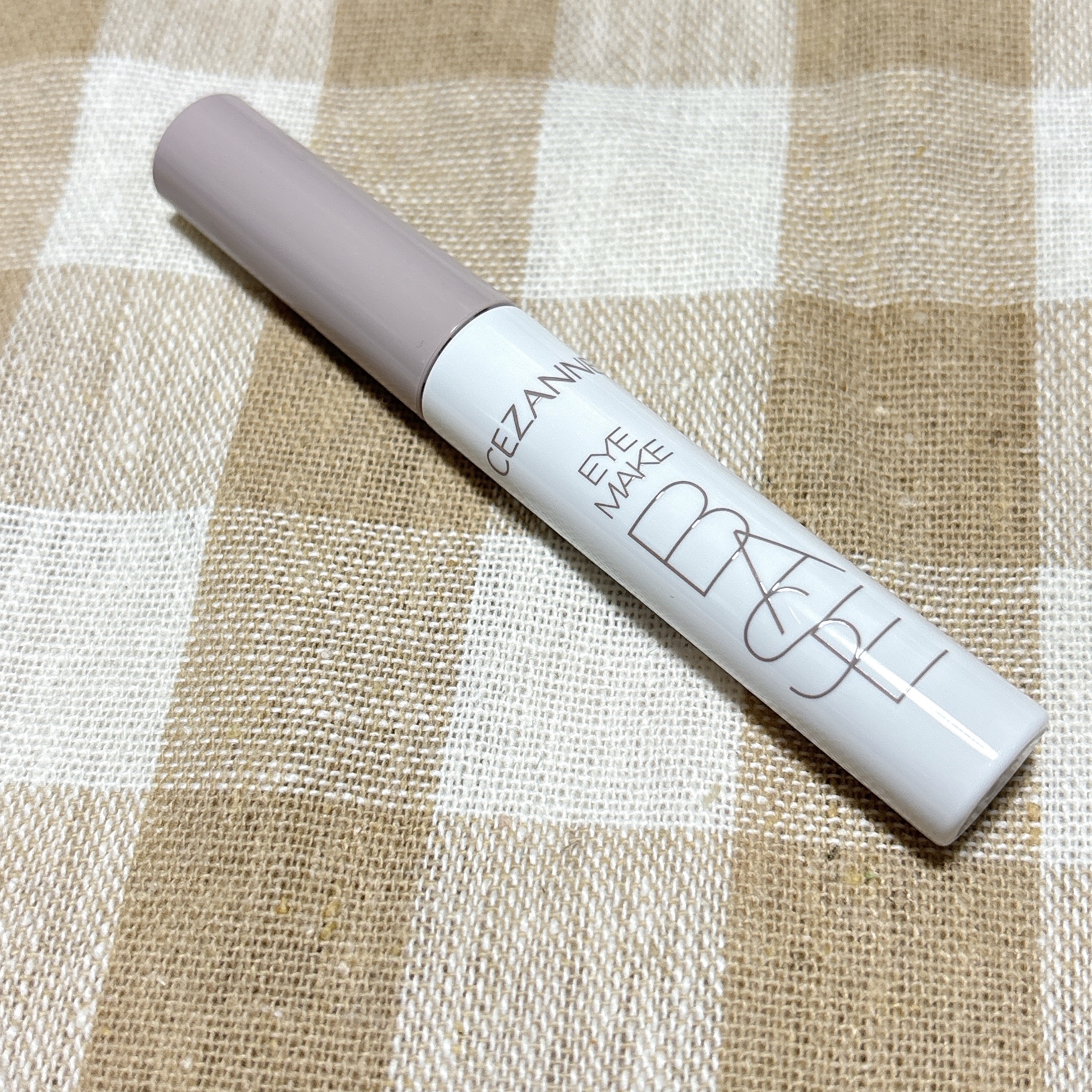 アイメイクベース/CEZANNE/アイシャドウベースを使ったクチコミ（3枚目）