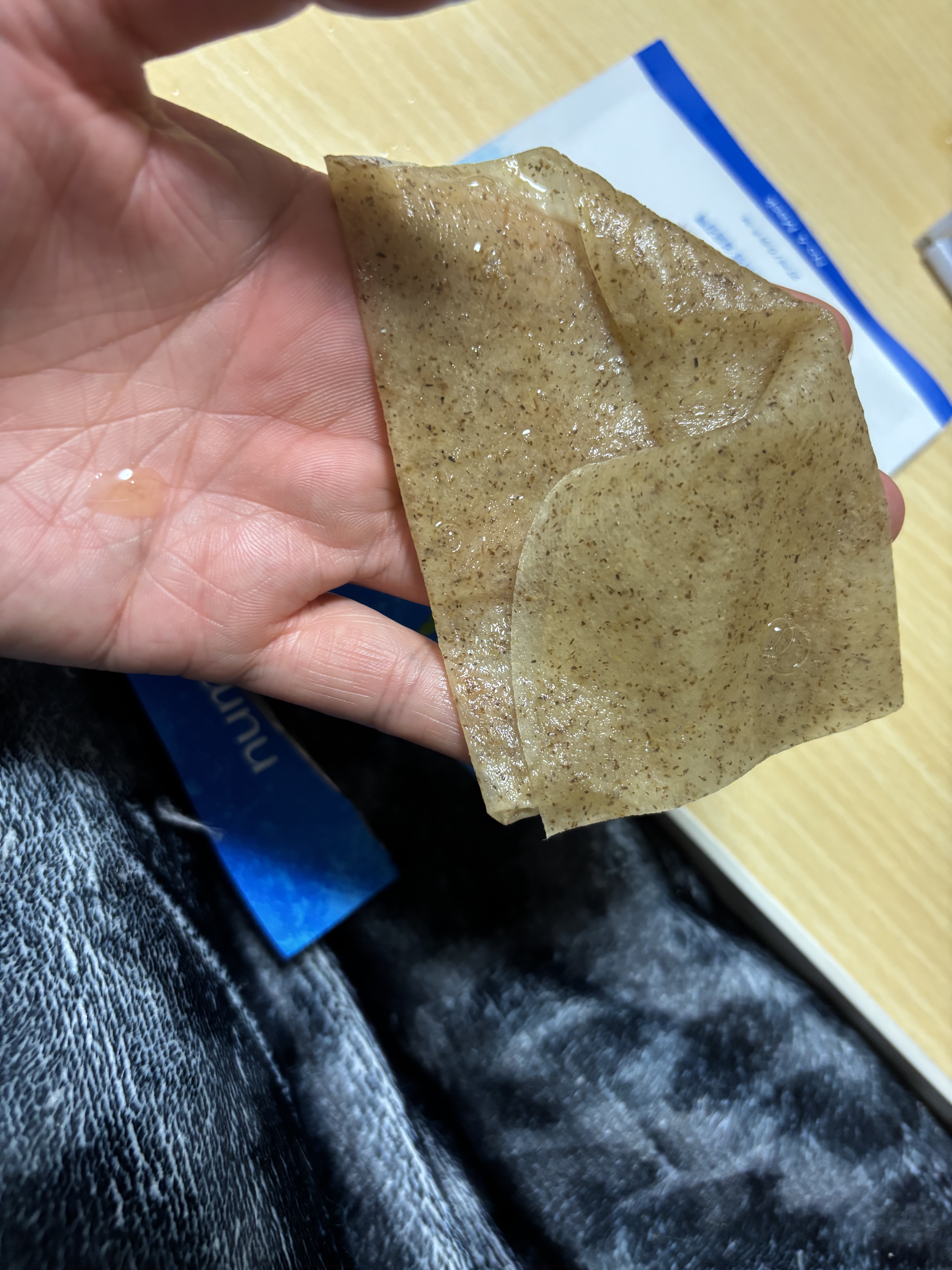 4番 ひんやりクーリングシートマスク/numbuzin/シートマスク・パックを使ったクチコミ（2枚目）