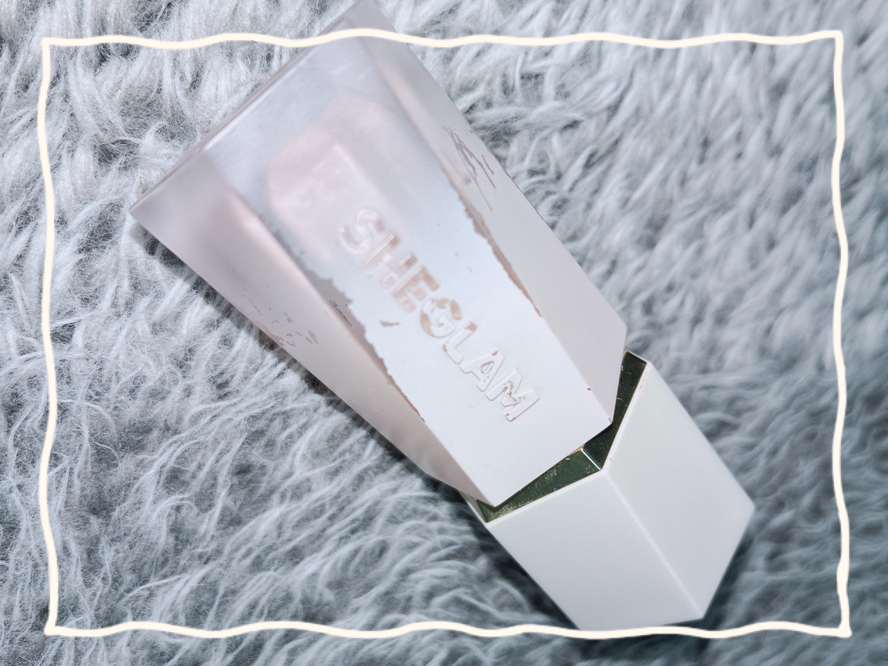 グロウブルーム リキッドハイライター/SHEGLAM/リキッドハイライトを使ったクチコミ（1枚目）