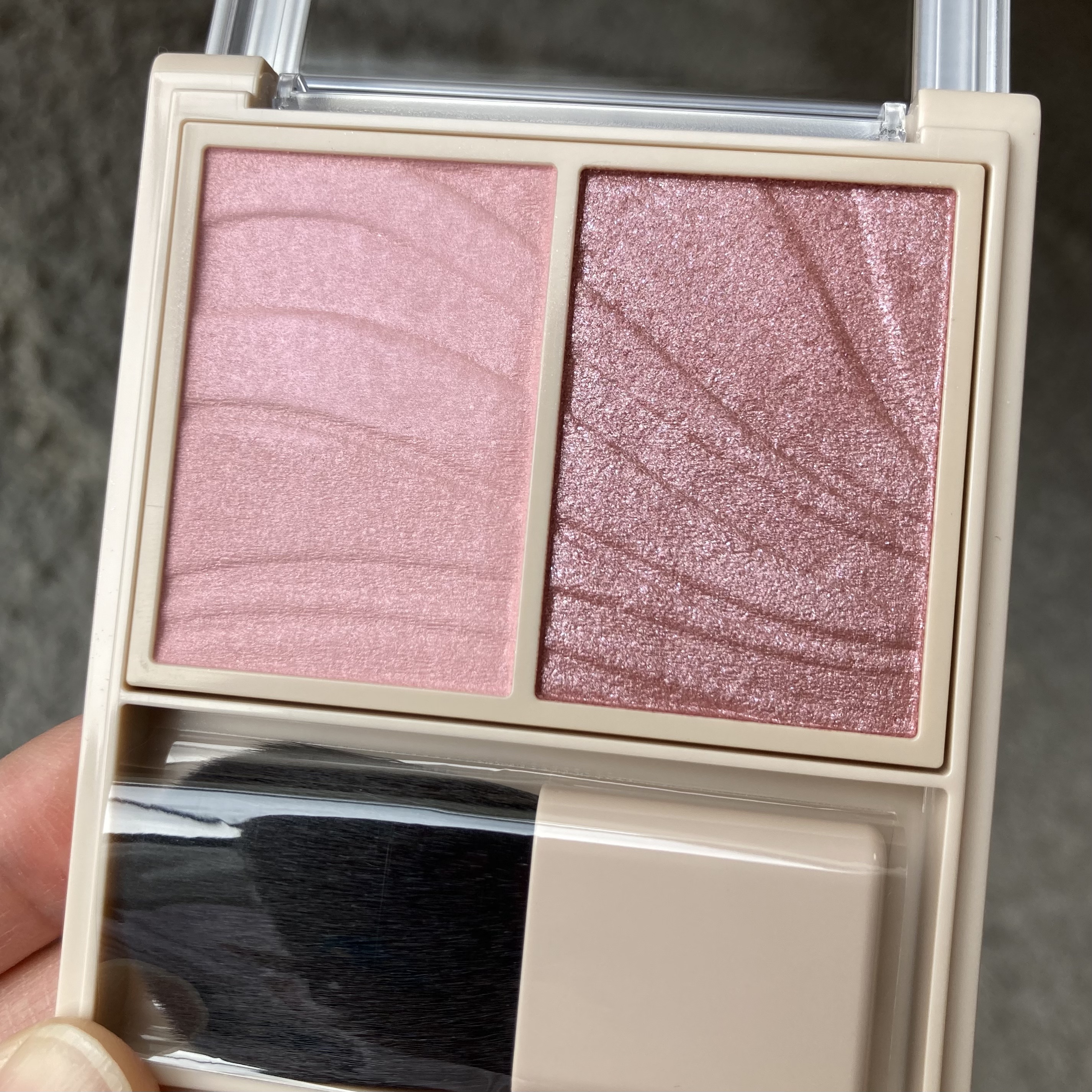 レイヤード フルリ チーク/Visée/パウダーチークを使ったクチコミ（1枚目）