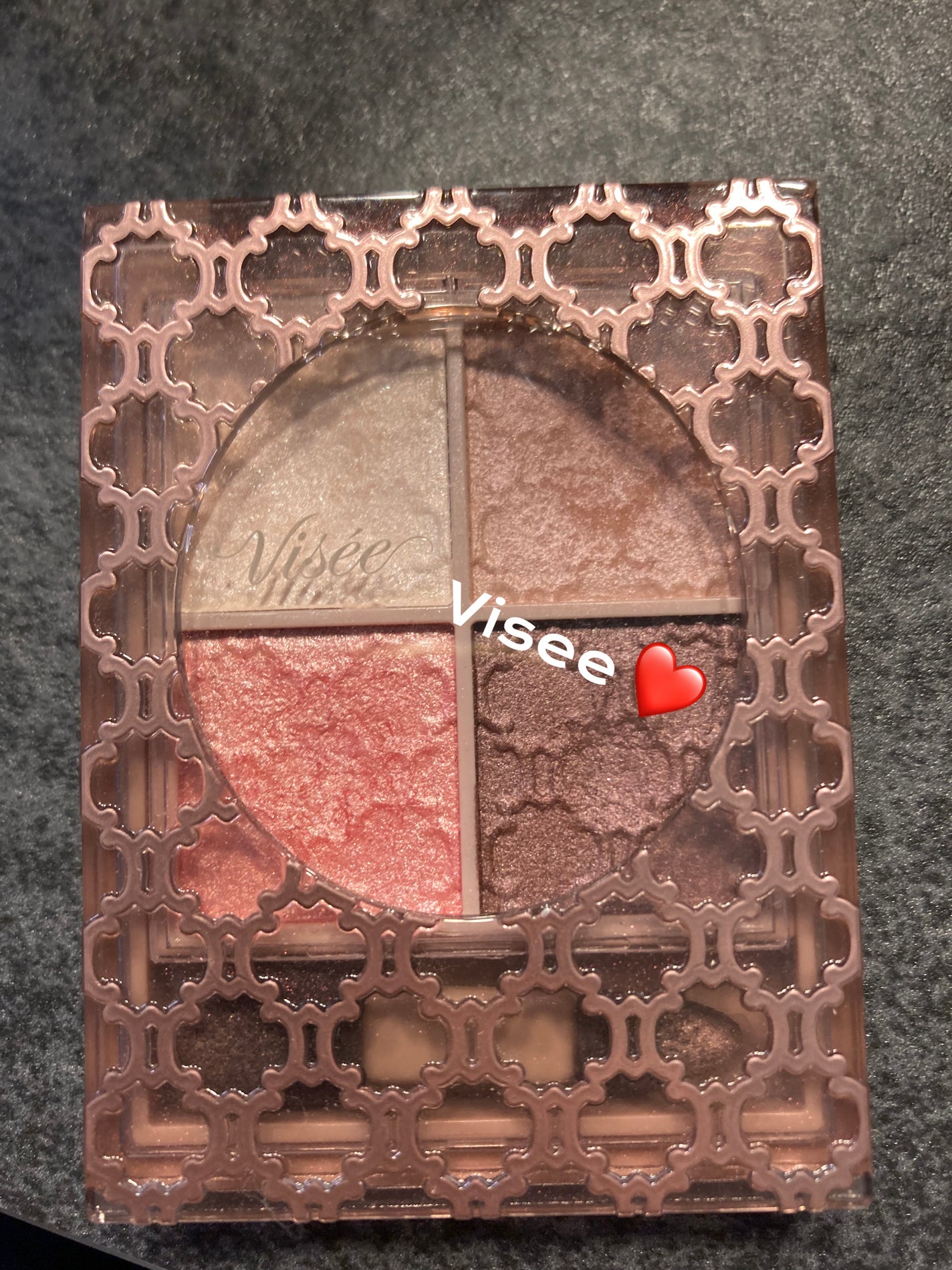 グロッシーリッチ アイズ N/Visée/アイシャドウパレットを使ったクチコミ(1枚目)