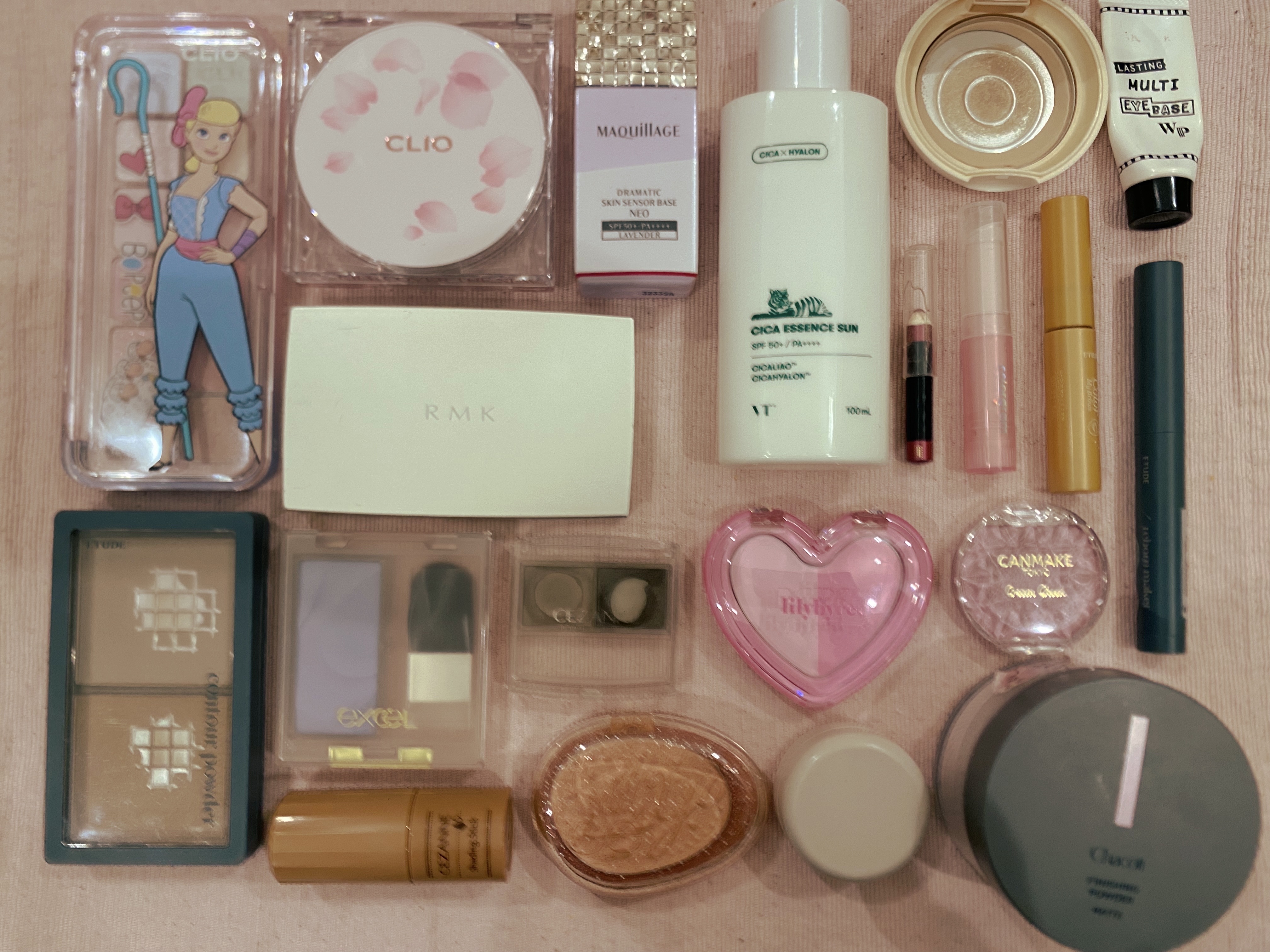 ドレープド シマーグロウ/excel/パウダーハイライトを使ったクチコミ（1枚目）