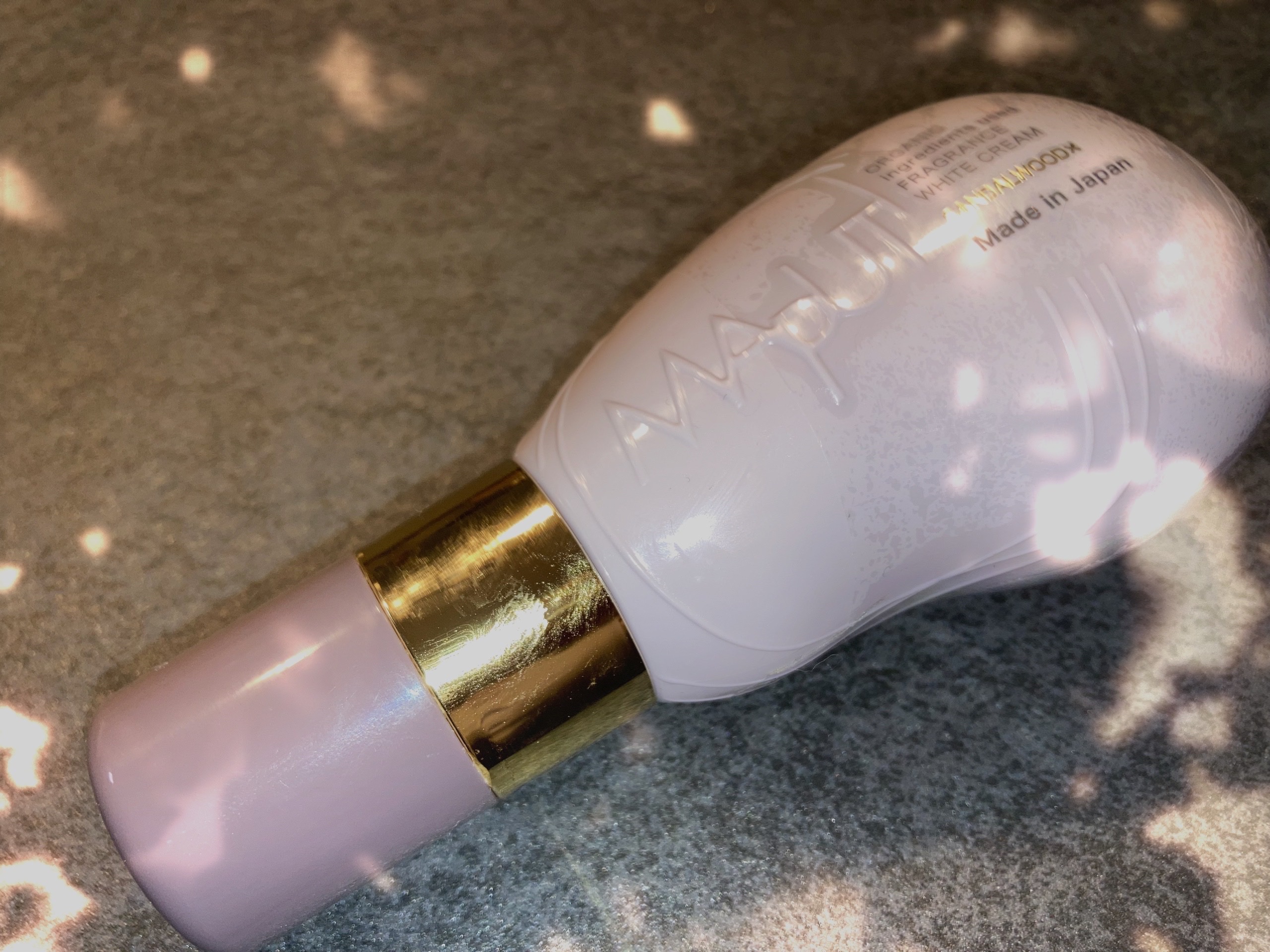 オーガニックフレグランスホワイトクリーム MAPUTI -サンダルウッド×マプティの香り-/MAPUTI/デリケートゾーンケアを使ったクチコミ（1枚目）