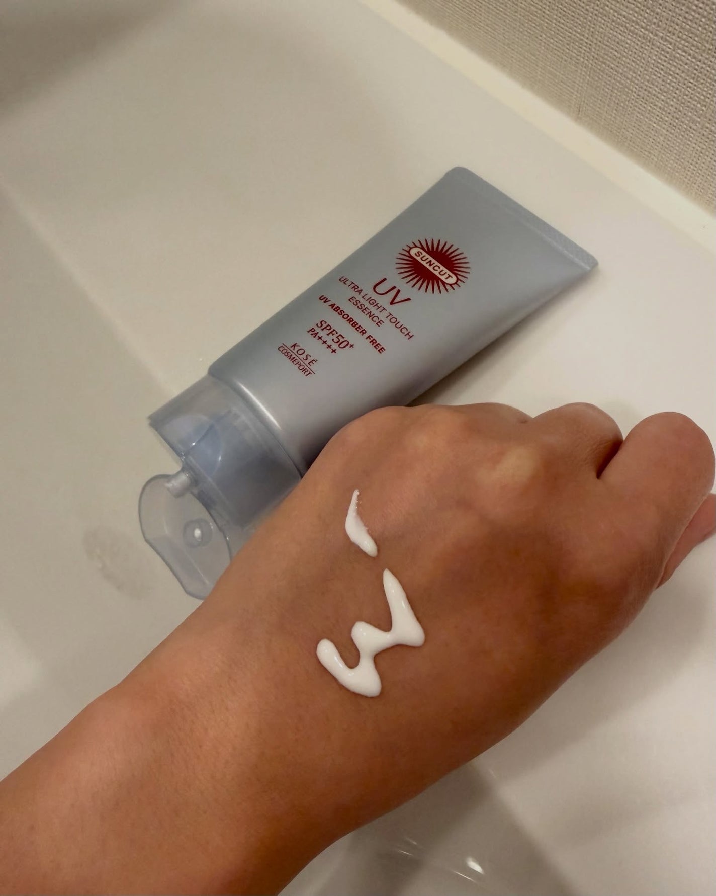 サンカット® 無重力感UV エッセンス/サンカット®/日焼け止めローションを使ったクチコミ(5枚目)