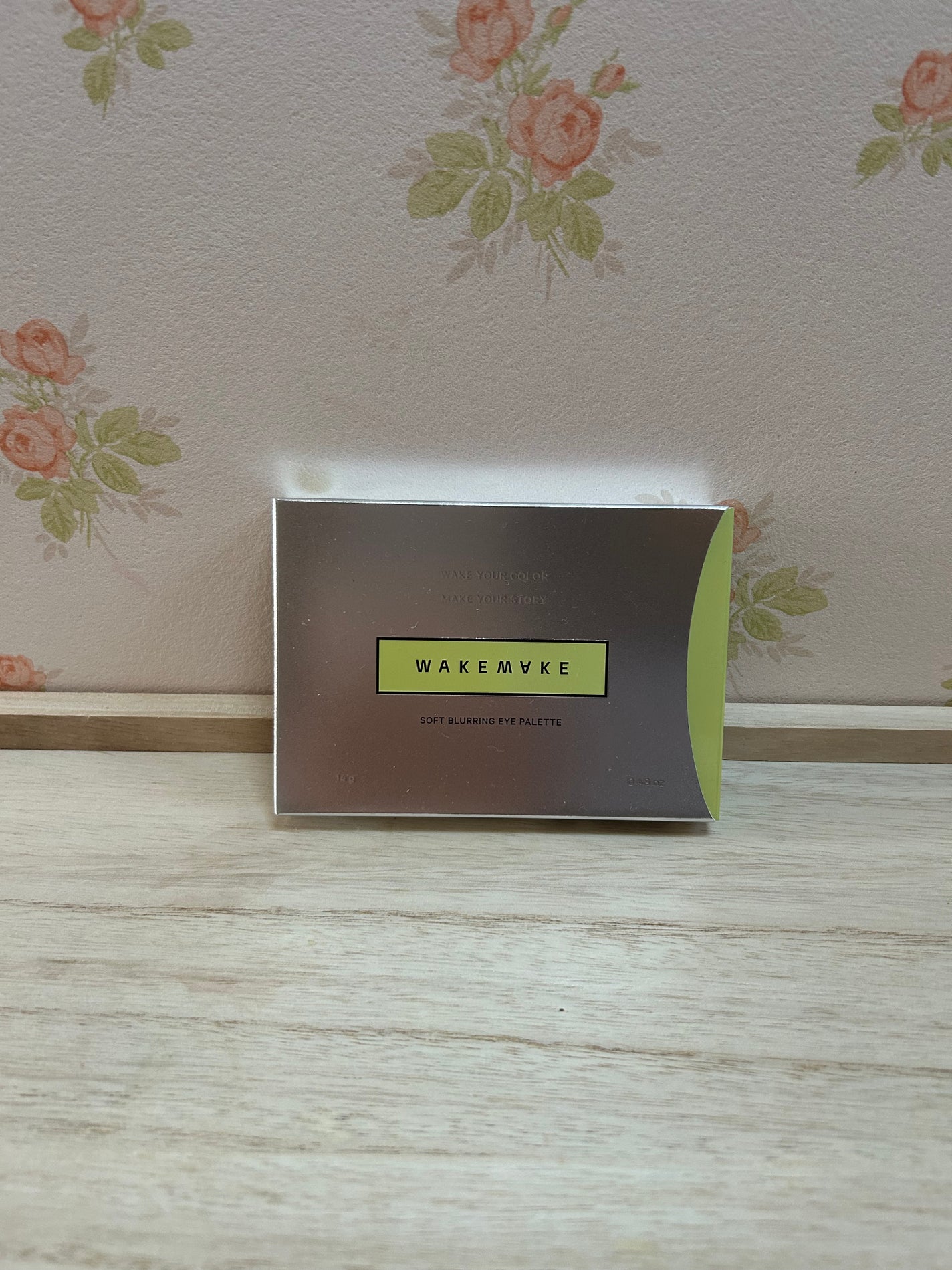 ソフトブラーリングアイパレット/wakemake/アイシャドウパレットを使ったクチコミ(1枚目)