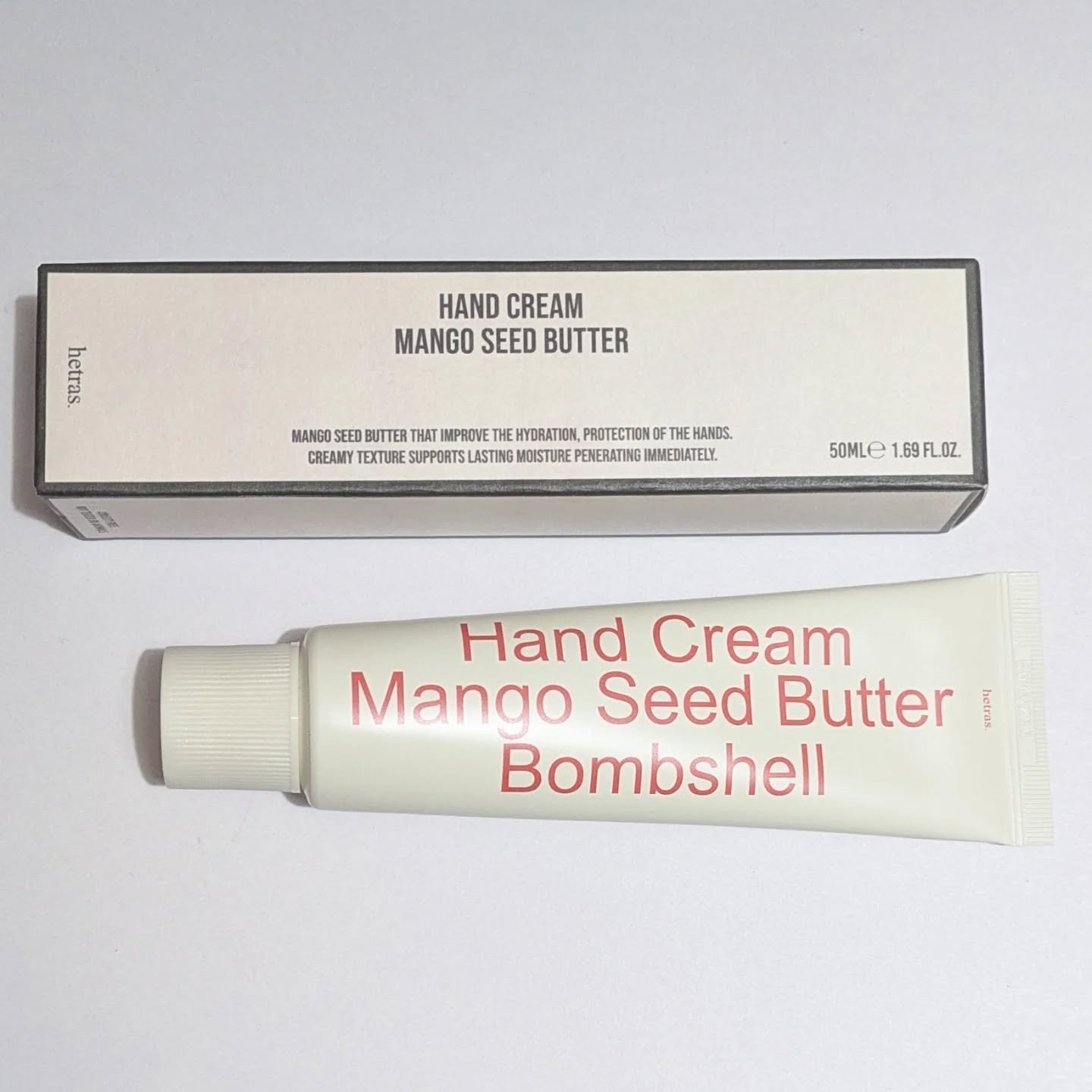 パフュームシルキーハンドクリーム/hetras/ハンドクリームを使ったクチコミ（1枚目）