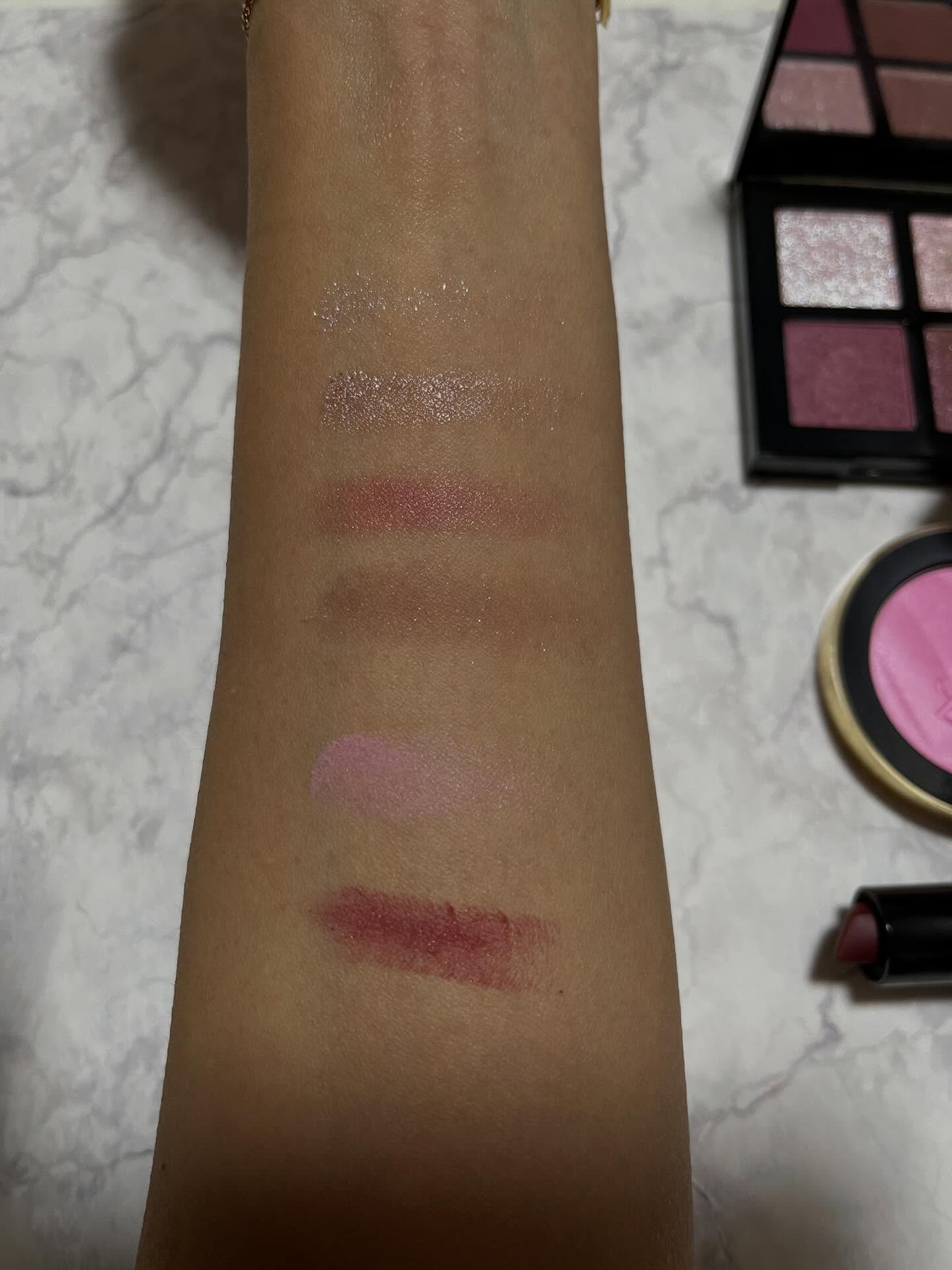 キヌ ルージュ マット/shu uemura/口紅を使ったクチコミ（2枚目）