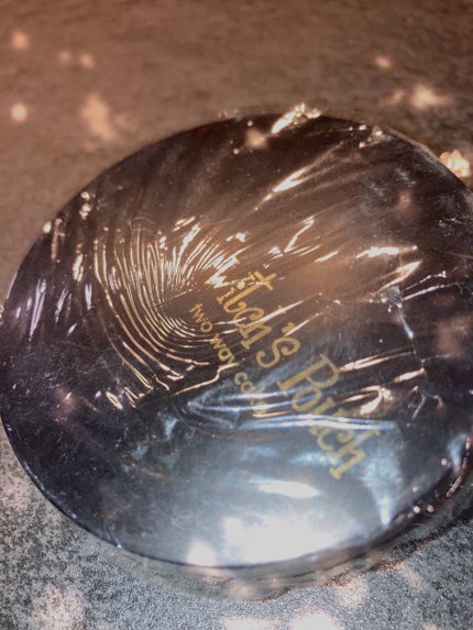 ベルベットトゥーウェイケーキ/Witch's Pouch/プレストパウダーを使ったクチコミ(1枚目)