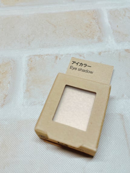 アイカラー/無印良品/単色アイシャドウを使ったクチコミ(5枚目)