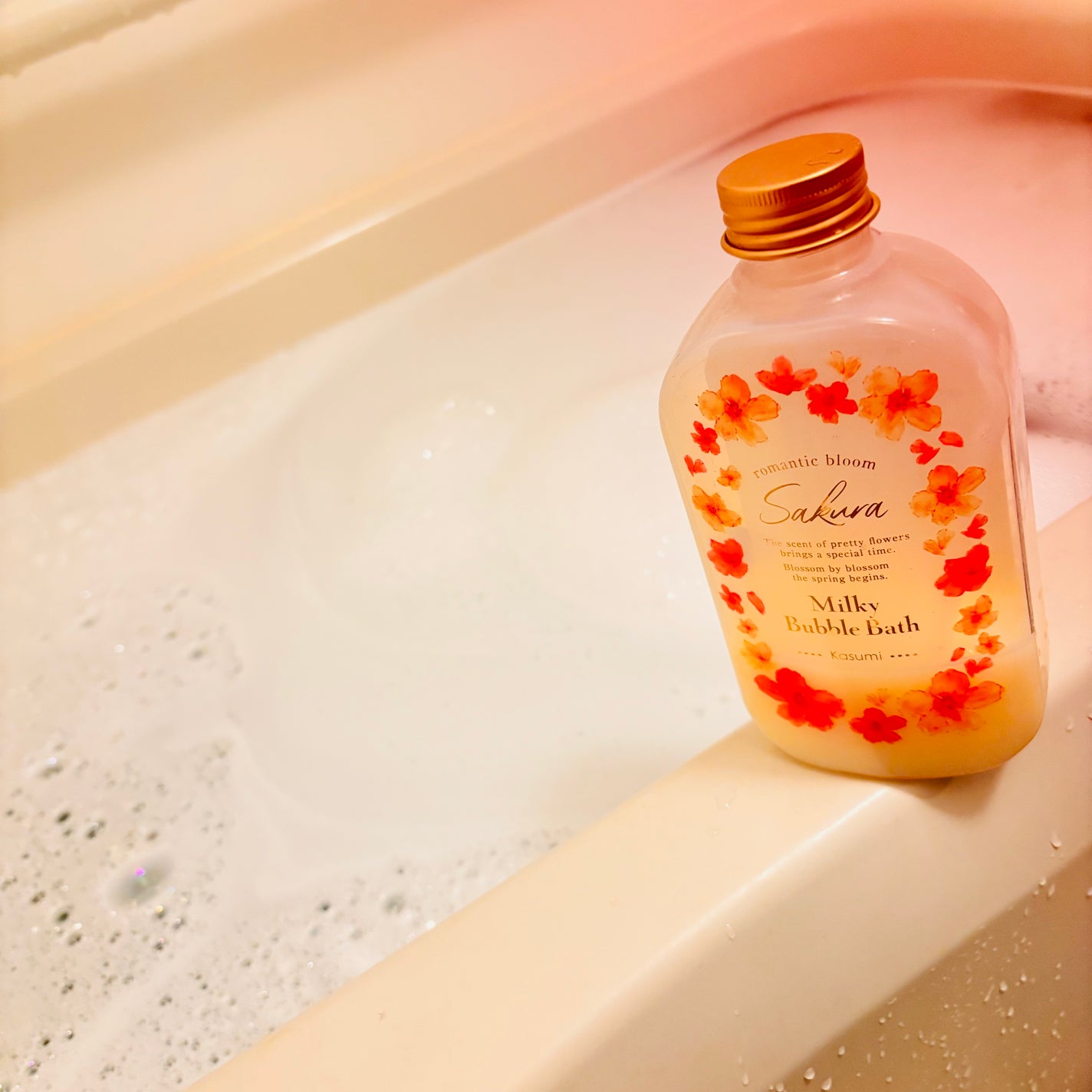 サクラ ミルキーバブルバス/romantic bloom Sakura/保湿系入浴剤を使ったクチコミ(1枚目)