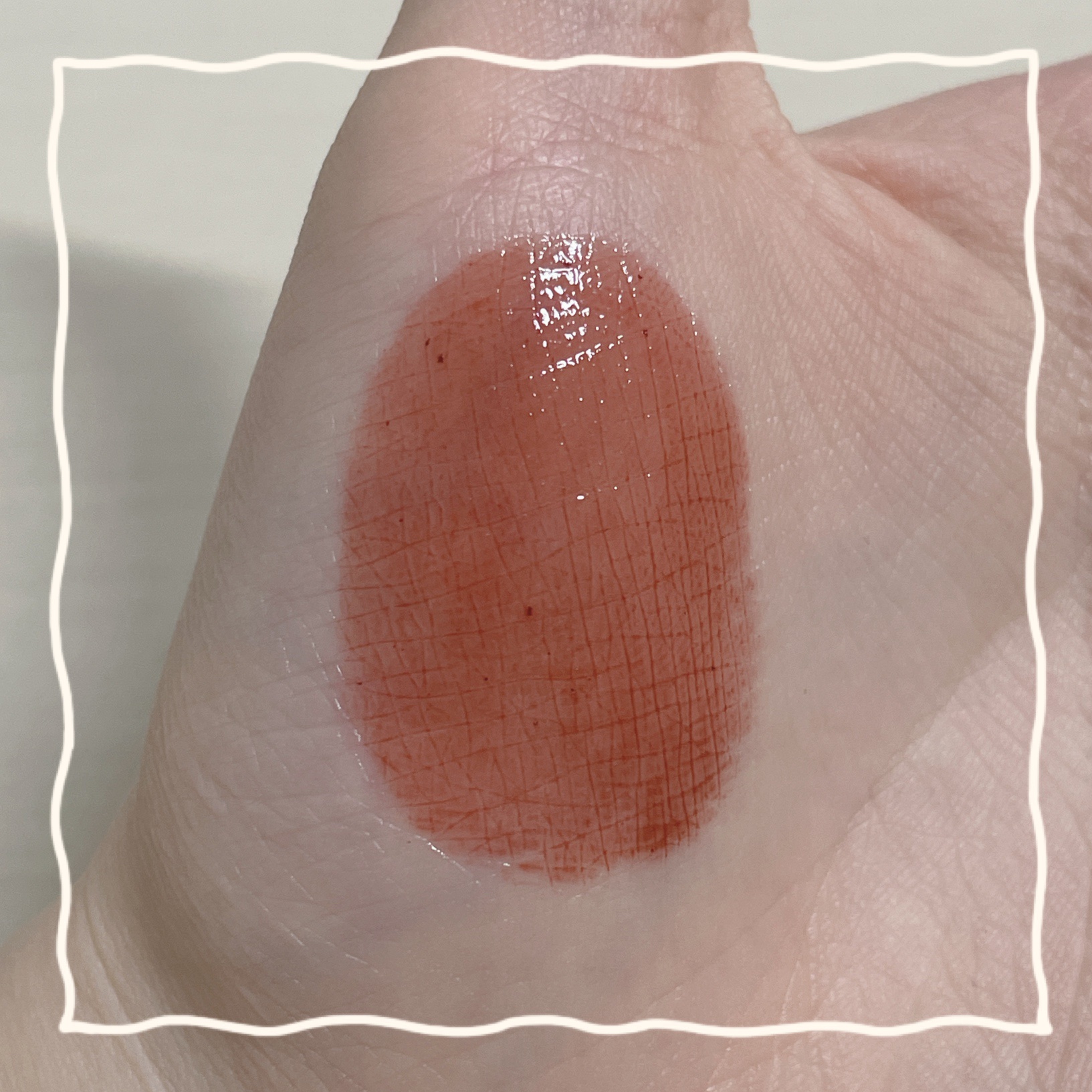 アンドバイロムアンド　グラッシーボムティント/&nd by rom&nd/リップティントを使ったクチコミ（2枚目）