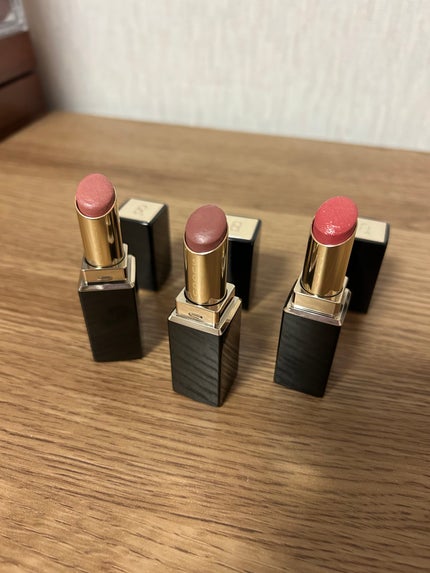モイスチャー グレイズ リップスティック/SUQQU/口紅を使ったクチコミ(2枚目)