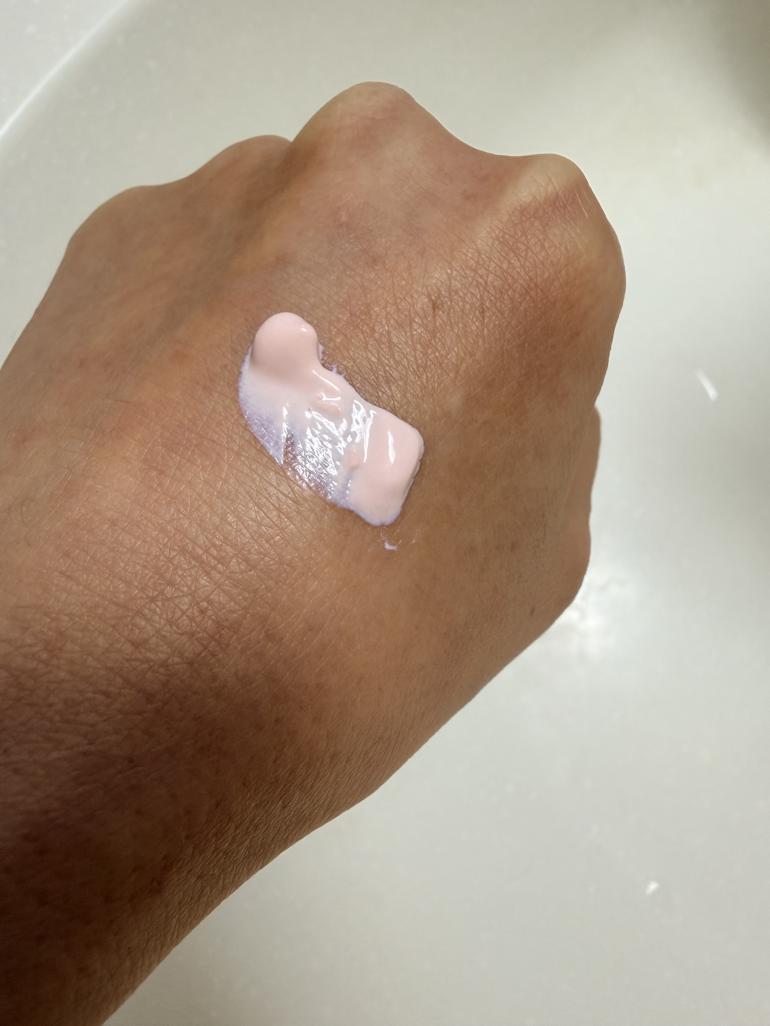 ミネラルUVアクアセラム/エトヴォス/美容液を使ったクチコミ（2枚目）