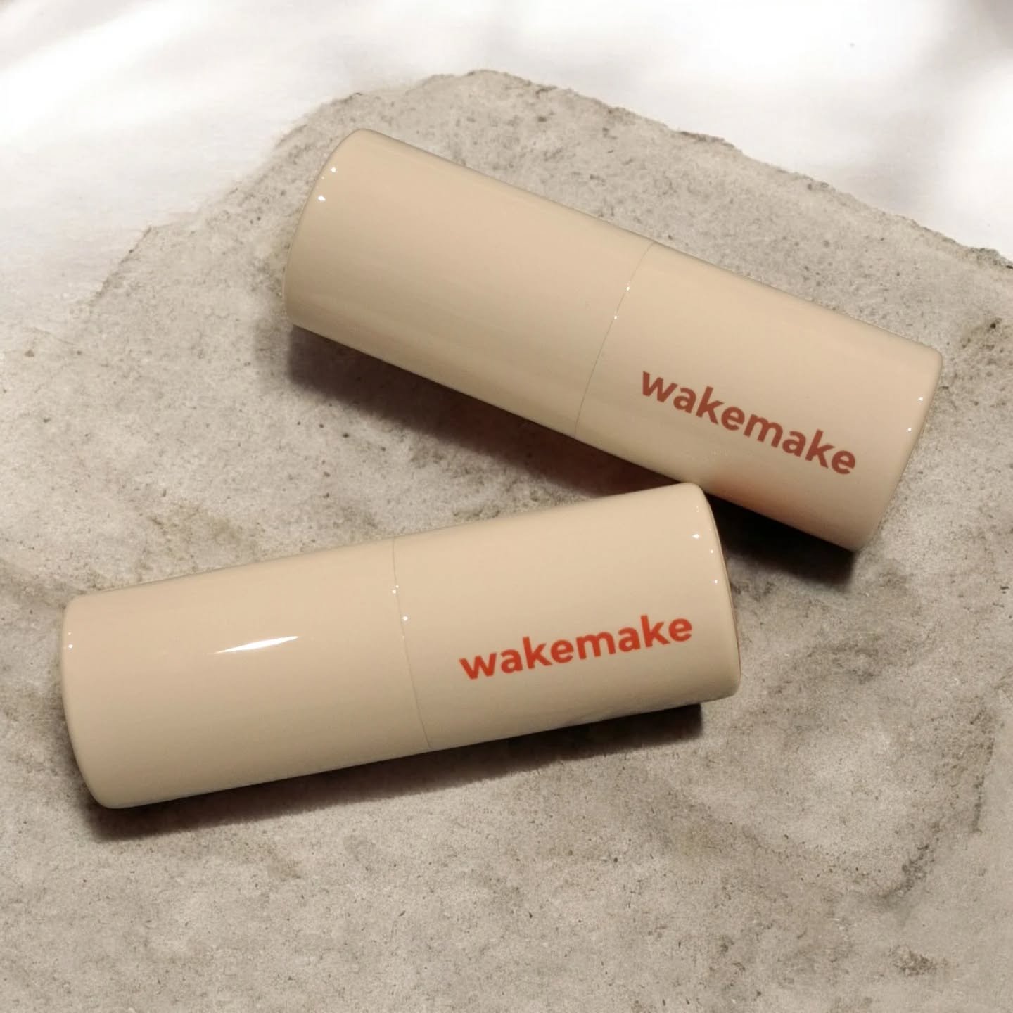 ヘルシーグロウバームスティック/wakemake/口紅を使ったクチコミ（1枚目）