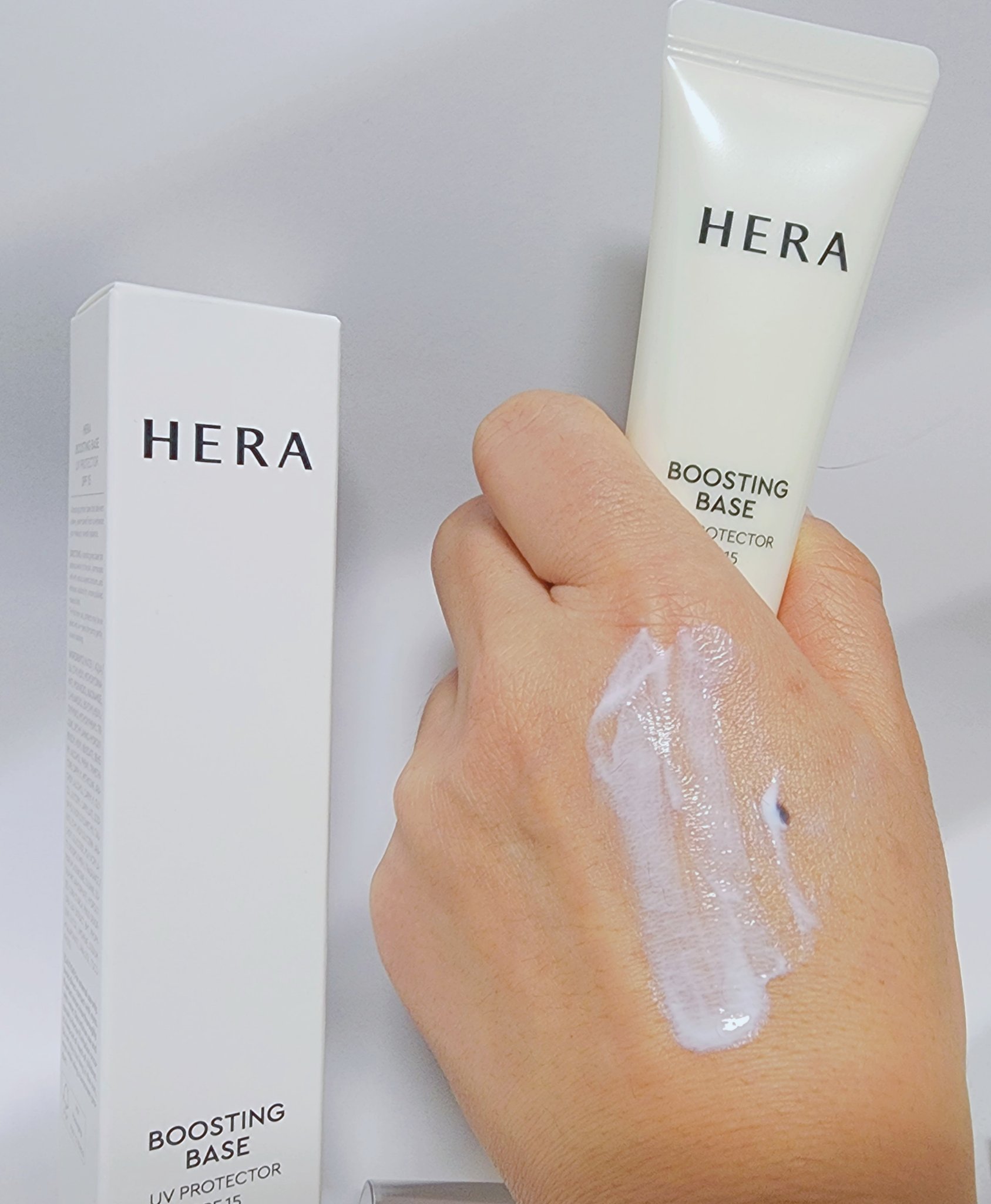 リフレクション スキングロウファンデーション/HERA/リキッドファンデーションを使ったクチコミ（2枚目）