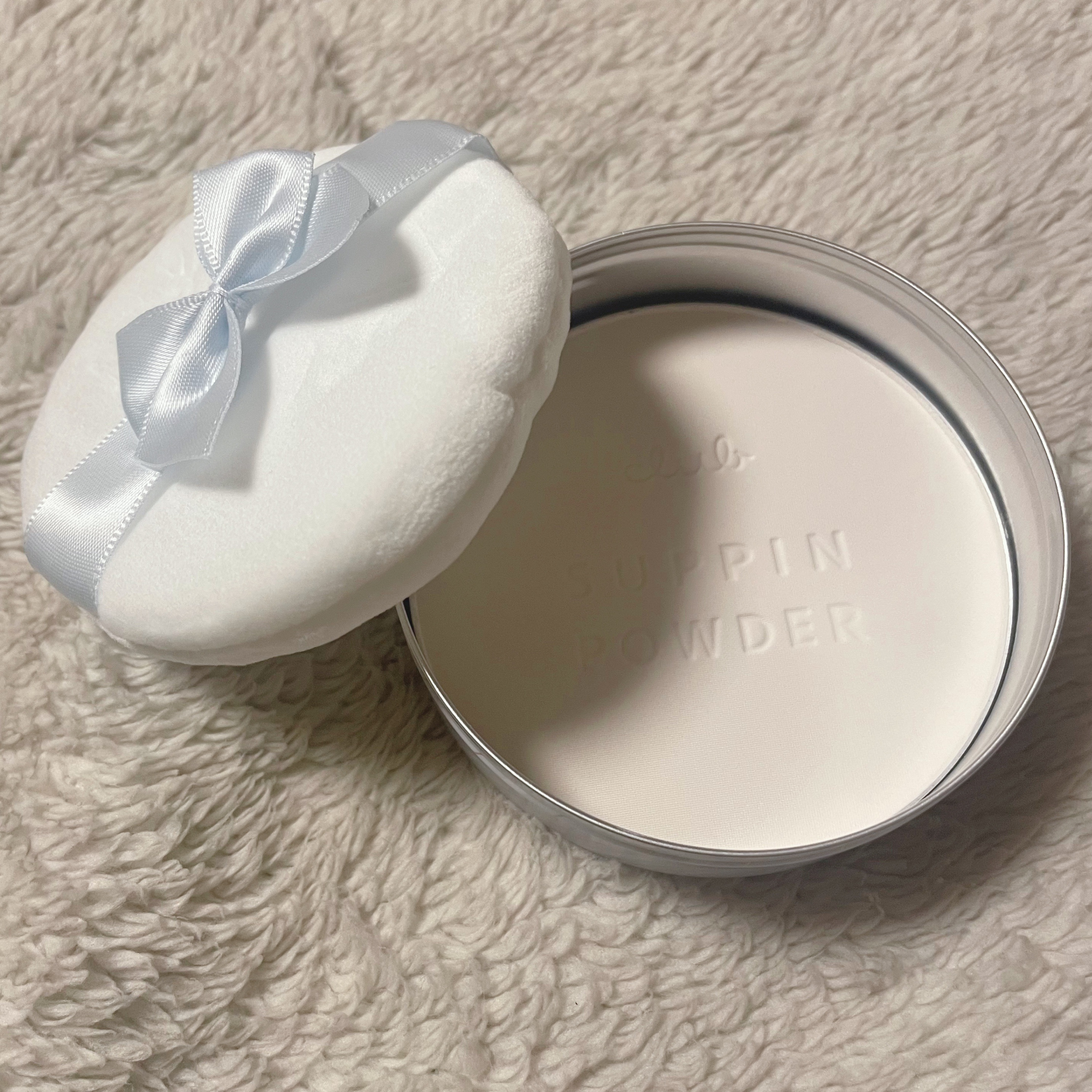 すっぴん ホワイトニングパウダーA/クラブ/プレストパウダーを使ったクチコミ（3枚目）