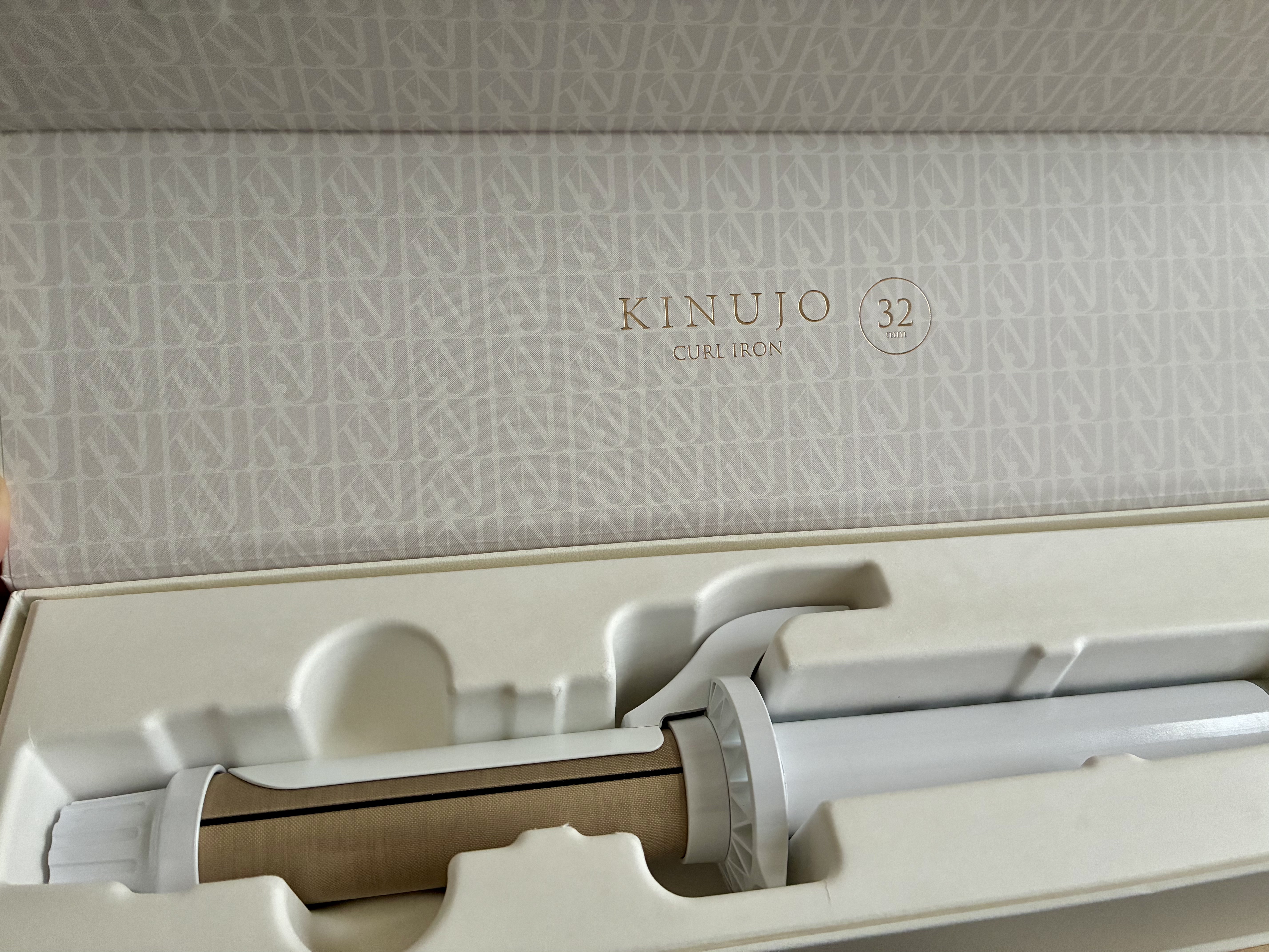 絹女～KINUJO～ストレートアイロン/KINUJO/ストレートアイロンを使ったクチコミ（3枚目）