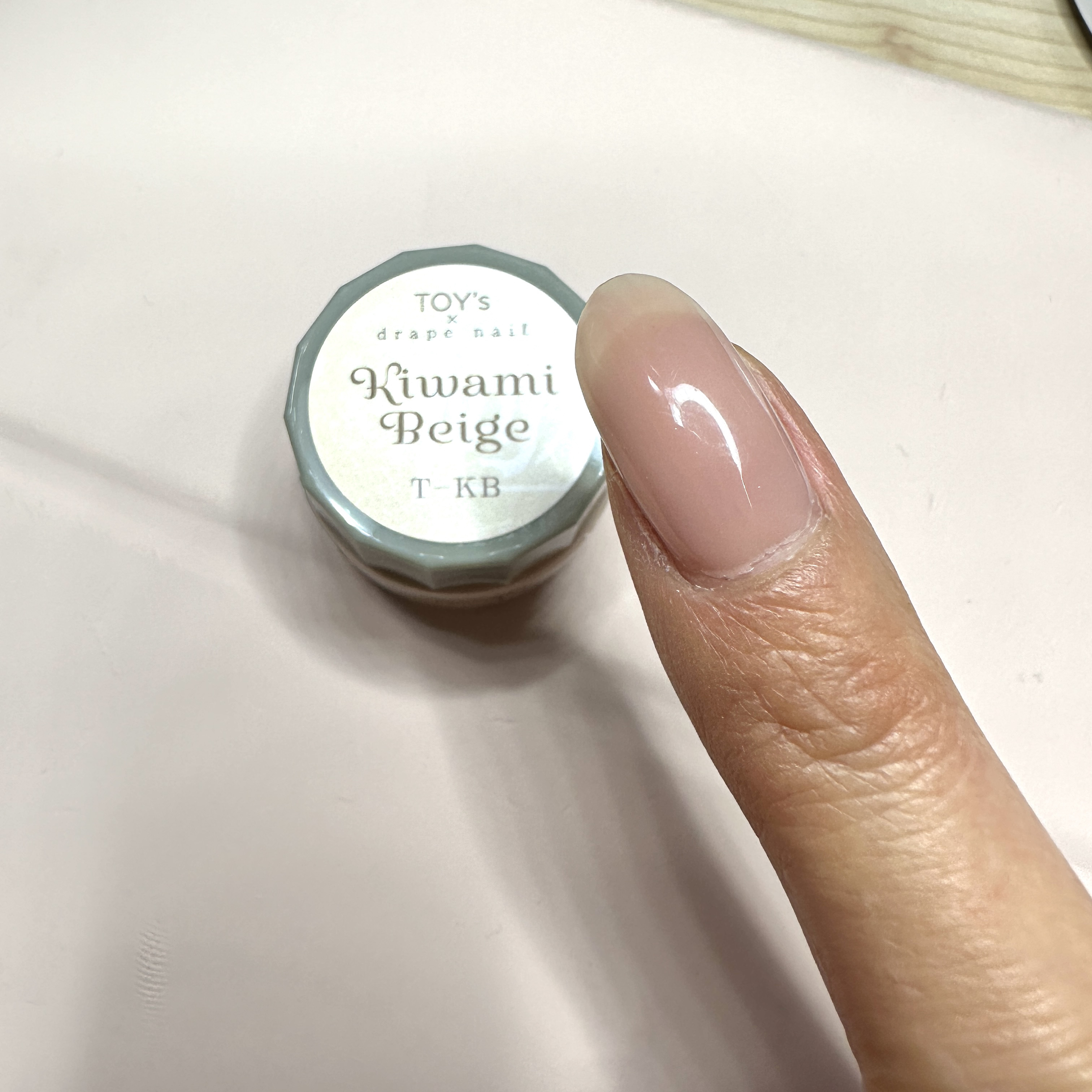 TOY's × INITY 極みベージュ/TOY's × INITY/ジェルネイルを使ったクチコミ（2枚目）