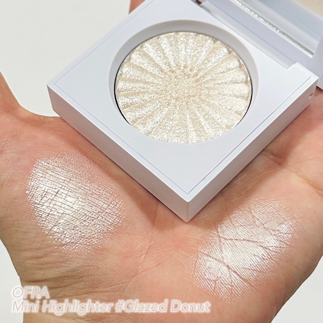 OFRA mini Highlighter/Ofra Cosmetics/パウダーハイライトを使ったクチコミ(4枚目)