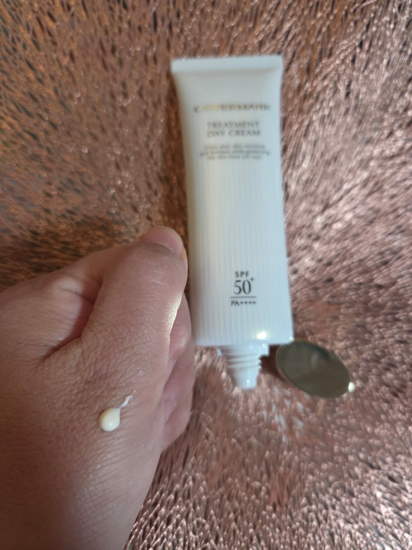 トリートメント デイ クリーム/COVERMARK/日焼け止めクリームを使ったクチコミ(1枚目)