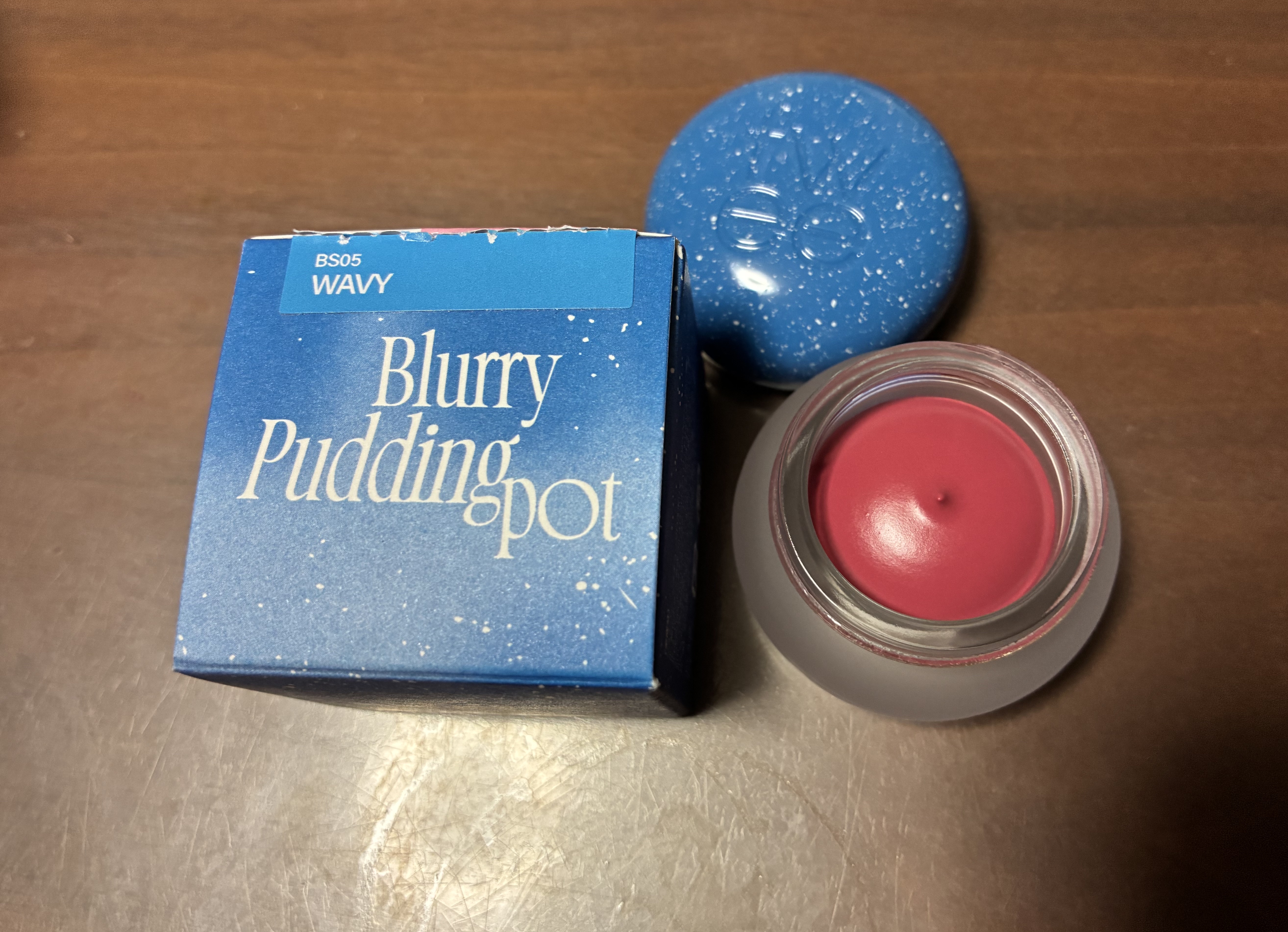 リップアンドチーク ブラーリープリンポット/fwee/口紅を使ったクチコミ（1枚目）