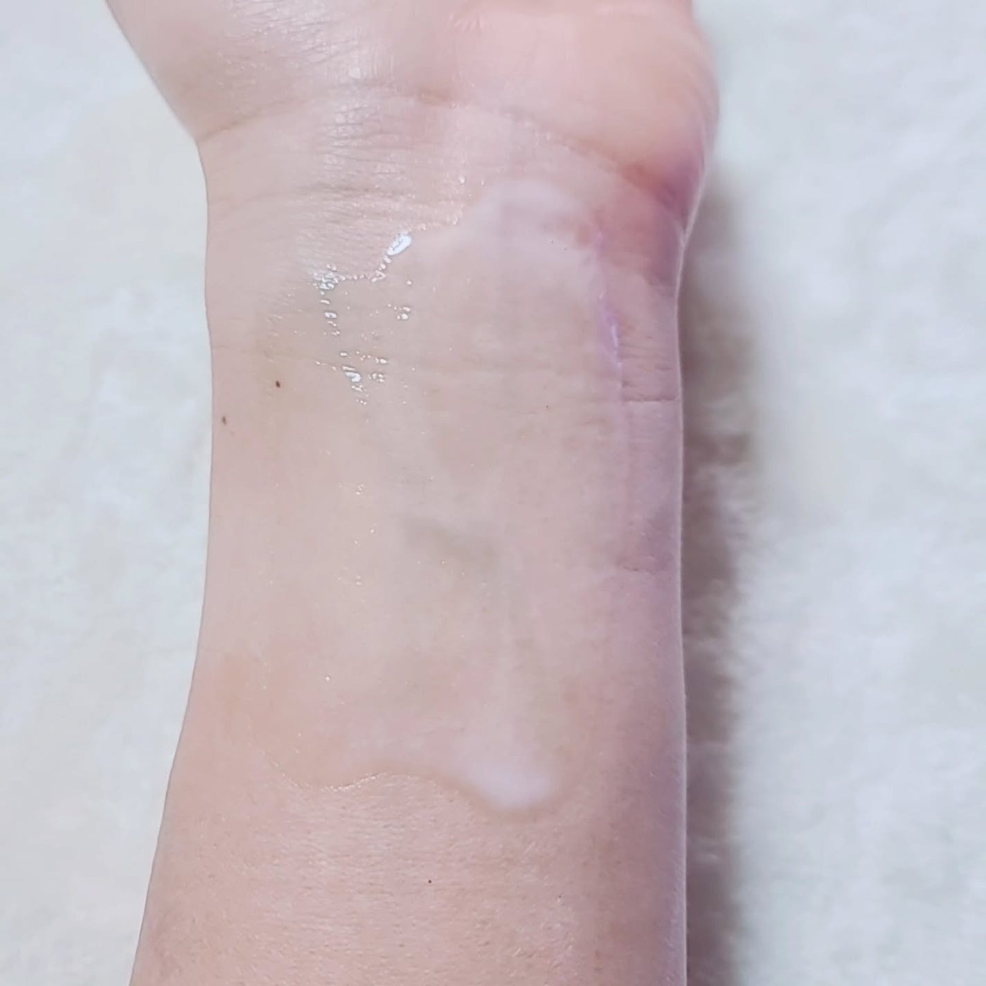 モイスチャー サージ グロウ リファイン セラム(美容液)/CLINIQUE/美容液を使ったクチコミ(5枚目)