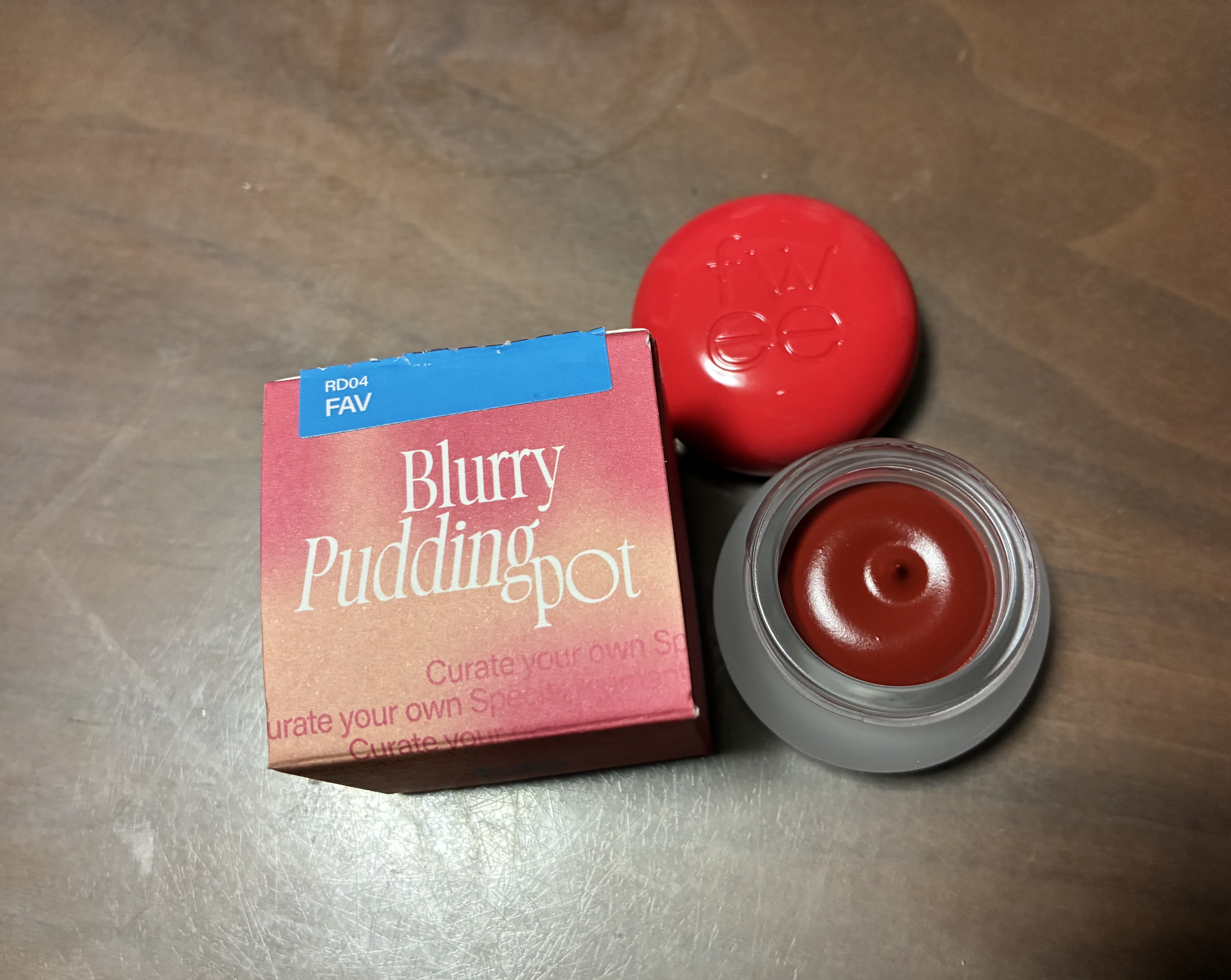 リップアンドチーク ブラーリープリンポット/fwee/口紅を使ったクチコミ（1枚目）