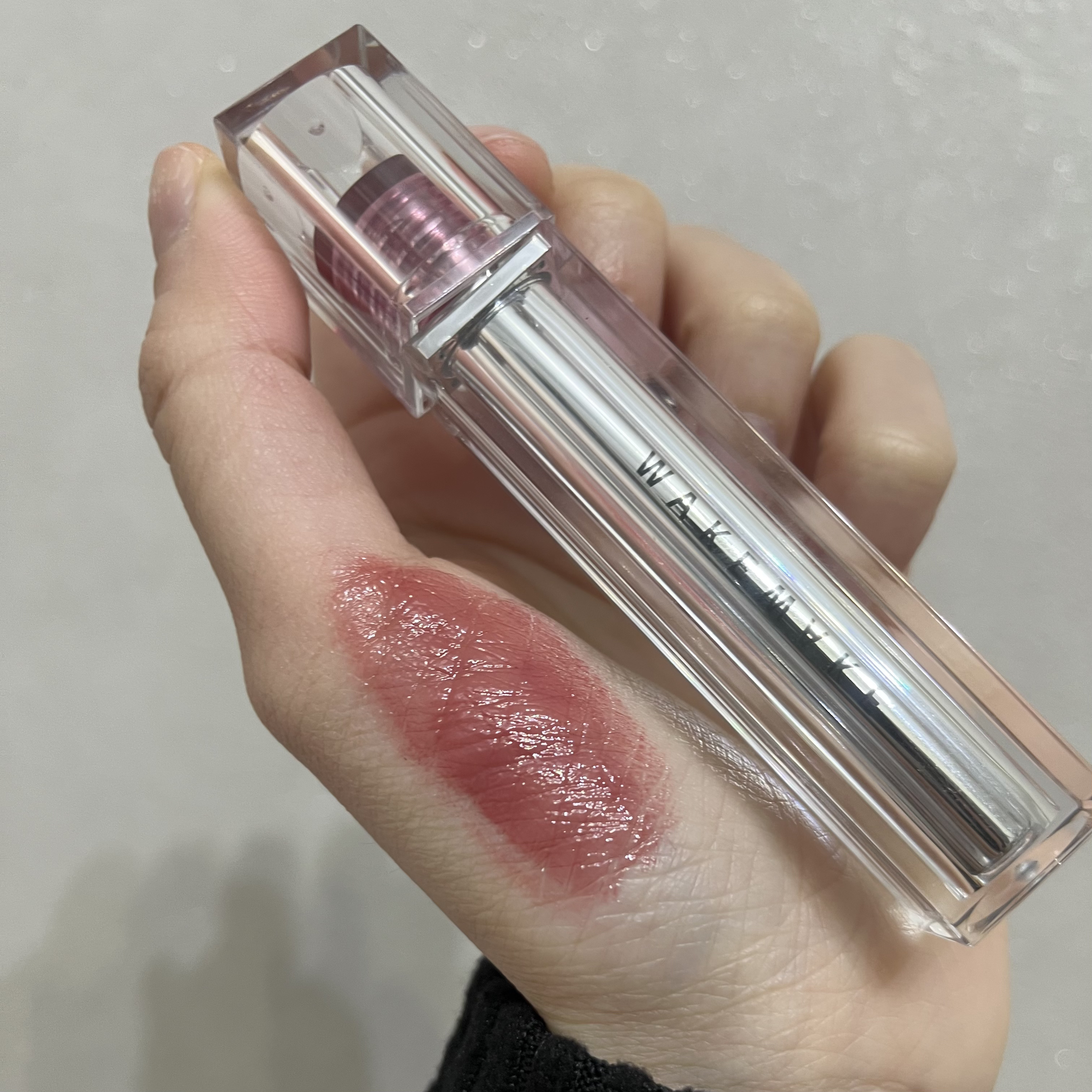 デュイジェルグロウティント/wakemake/リップティントを使ったクチコミ（3枚目）