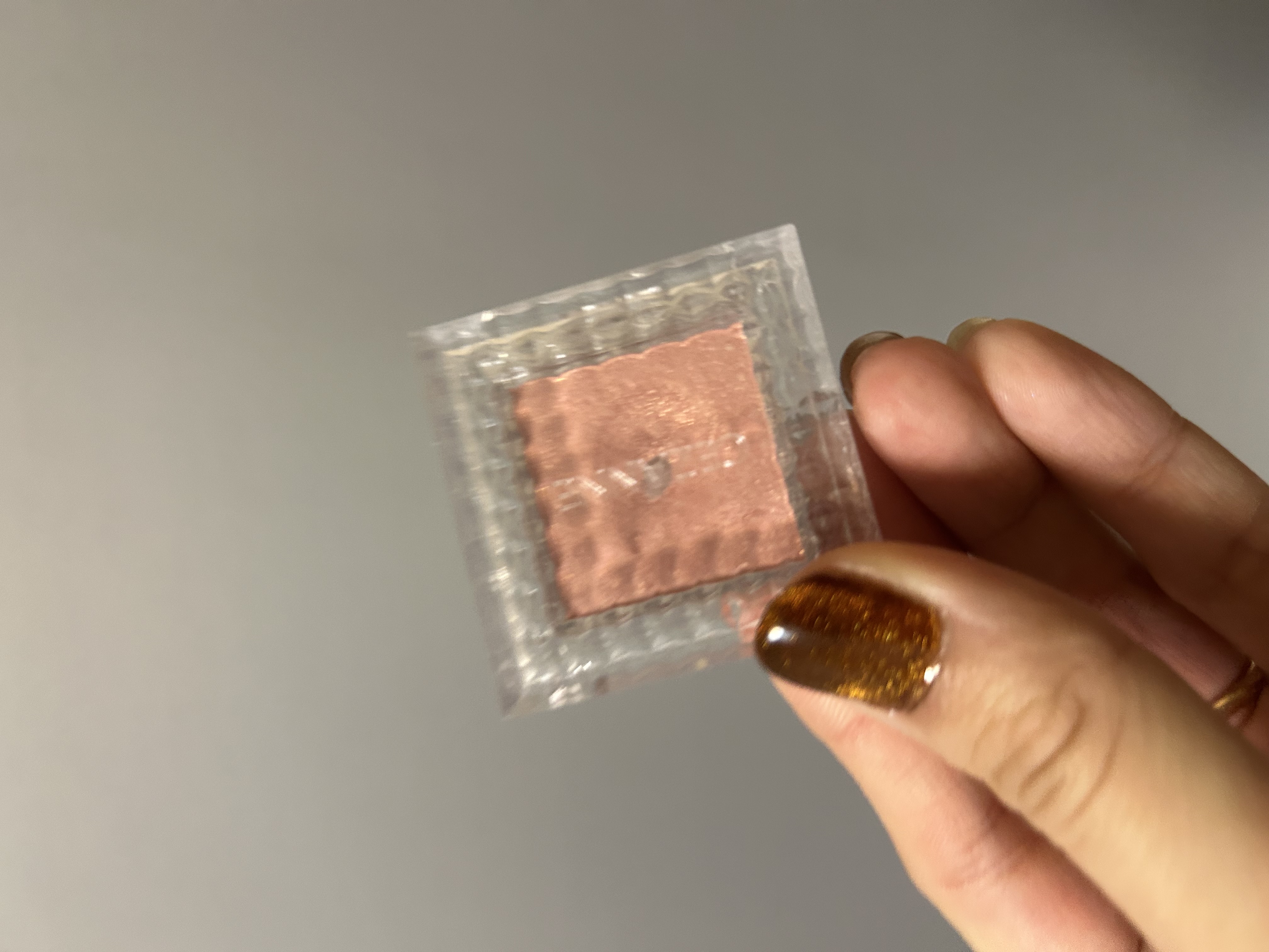 シングルカラーアイシャドウ/CEZANNE/単色アイシャドウを使ったクチコミ（1枚目）