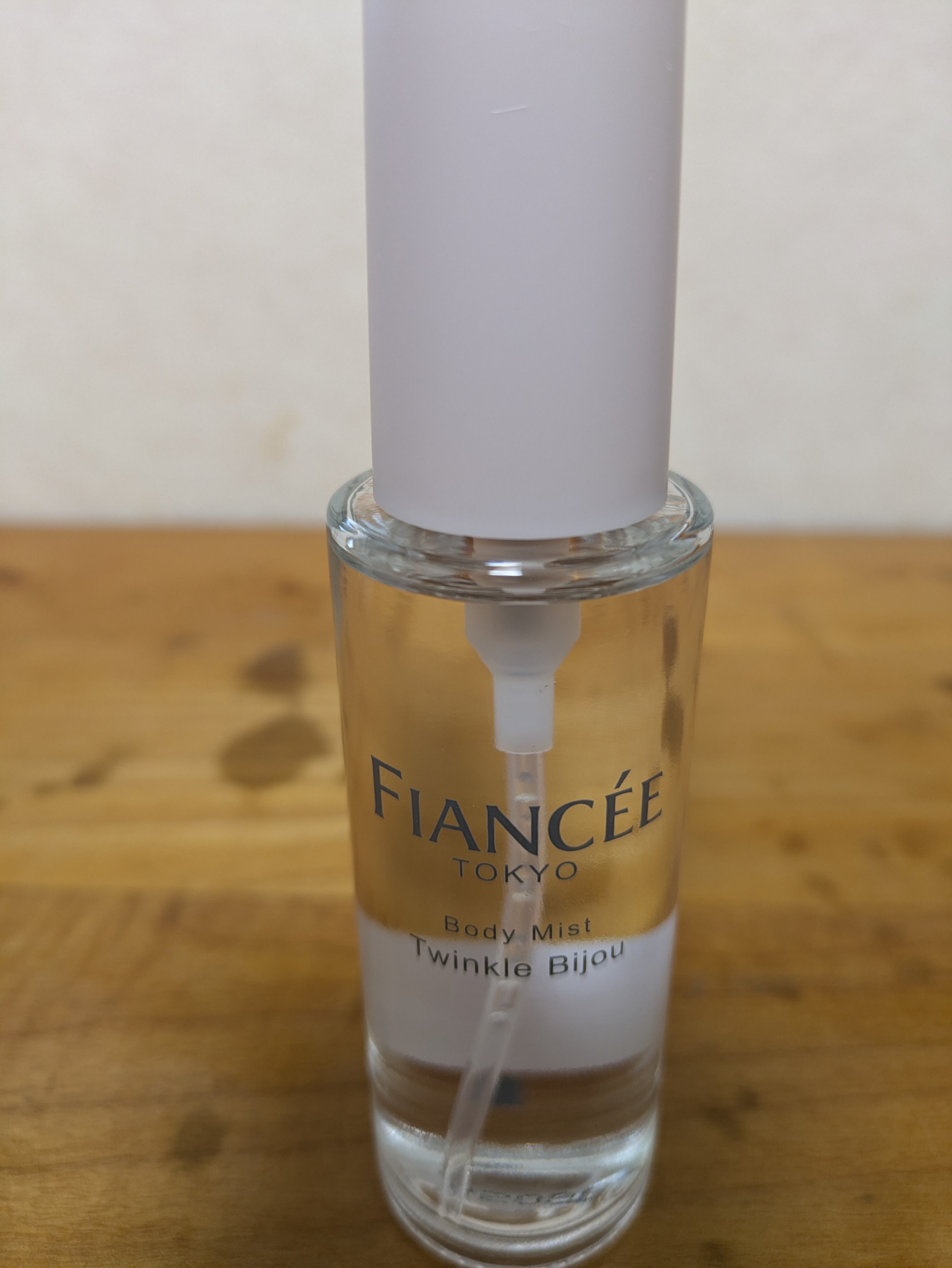 ボディミスト トゥインクルビジュー/フィアンセ/香水(レディース)を使ったクチコミ（2枚目）