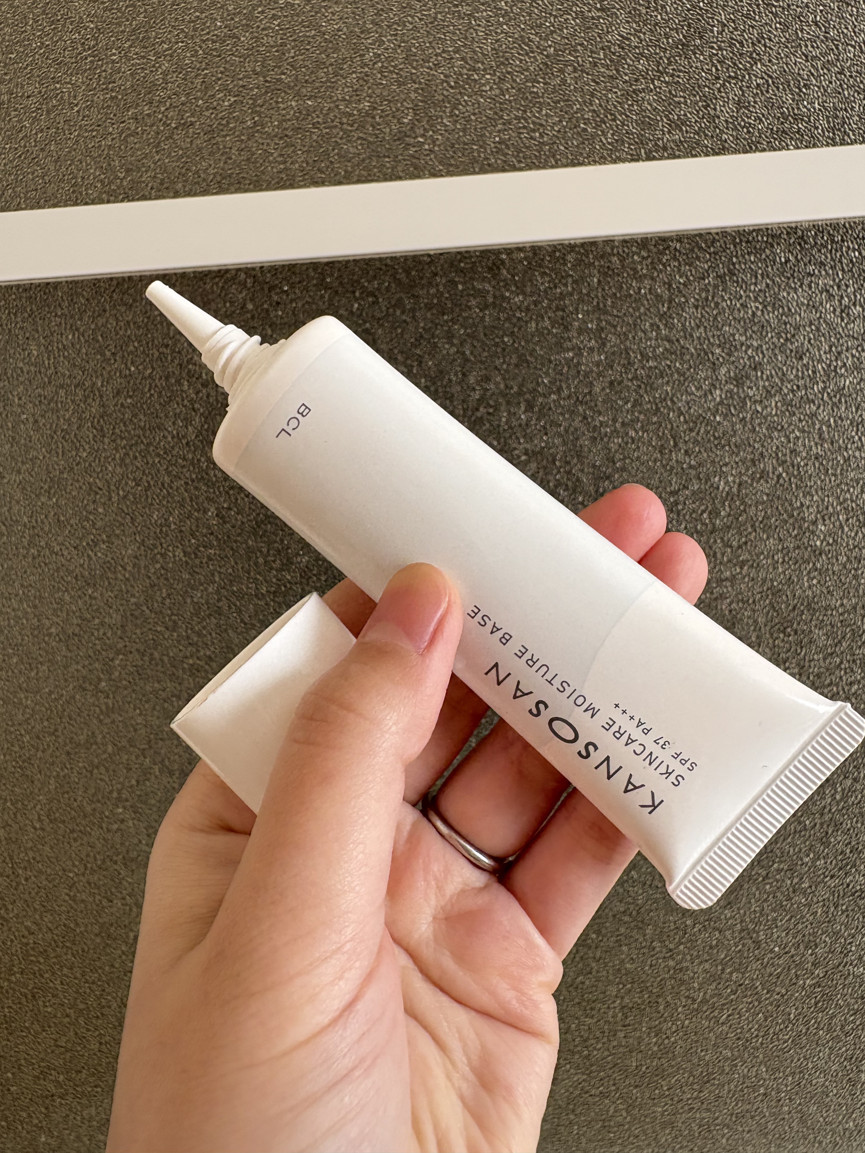 乾燥さん 保湿力スキンケア下地 /乾燥さん/化粧下地を使ったクチコミ（3枚目）