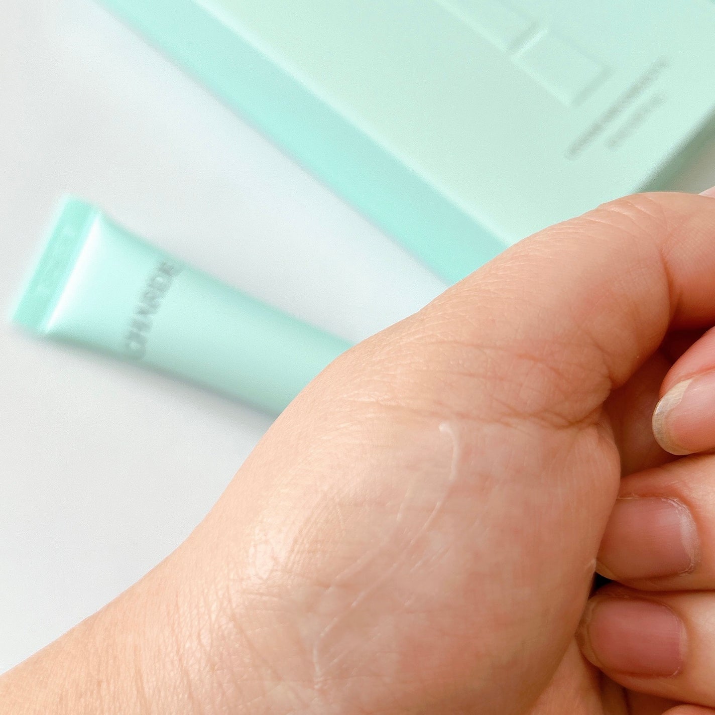 NMNプラスリフトアイクリーム/CHARDE/アイケア・アイクリームを使ったクチコミ(6枚目)