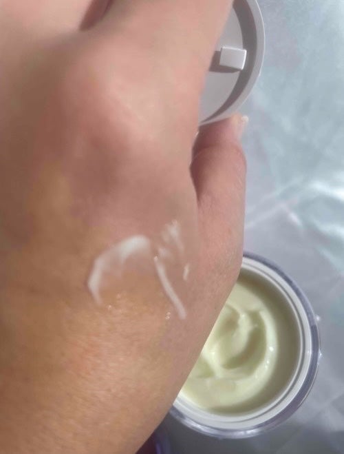 コラーゲンバウンスアップバリアクリーム/SNP/フェイスクリームを使ったクチコミ(3枚目)