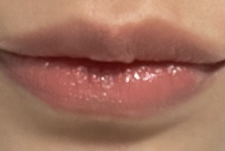 ハグマイリップ　カラーロックプランピーバーム/up2me/口紅を使ったクチコミ（3枚目）