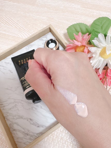 インテンシブ セラム ラディアンス プライマー/BOBBI BROWN/化粧下地を使ったクチコミ(3枚目)