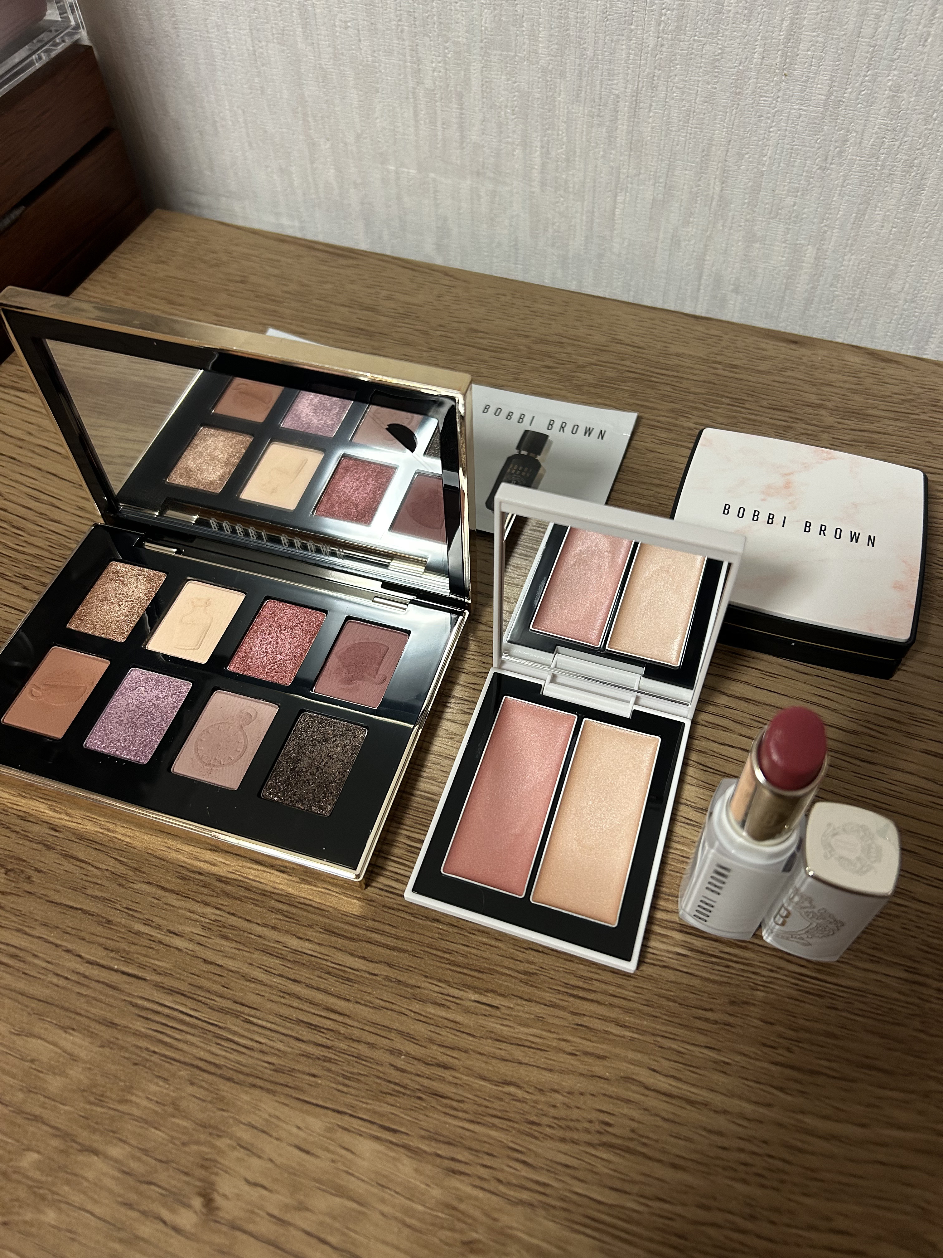 インテンシブ セラム ラディアンス プライマー/BOBBI BROWN/化粧下地を使ったクチコミ（2枚目）