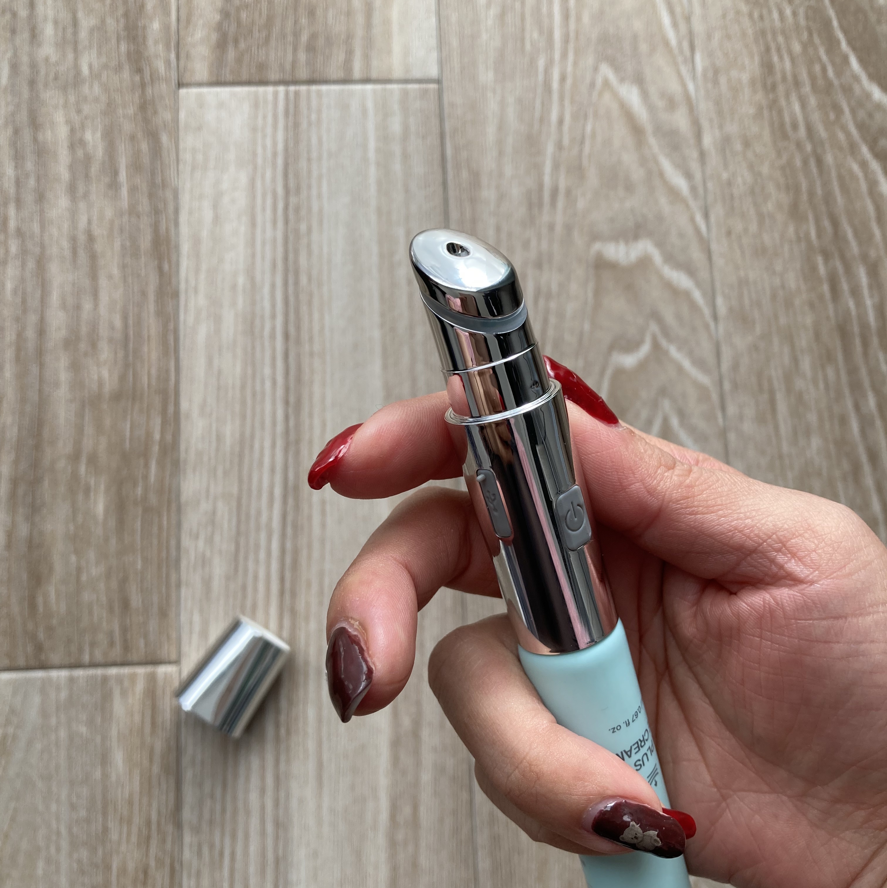 NMNプラスリフトアイクリーム/CHARDE/アイケア・アイクリームを使ったクチコミ（3枚目）