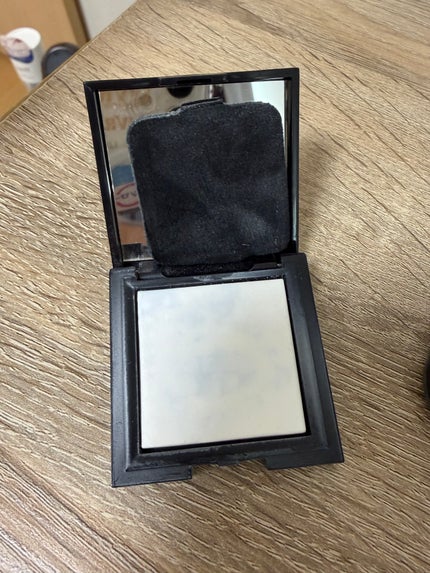 トランスルーシェント ブルーリング セッティング パウダー/PERFECT DIARY/プレストパウダーを使ったクチコミ(2枚目)